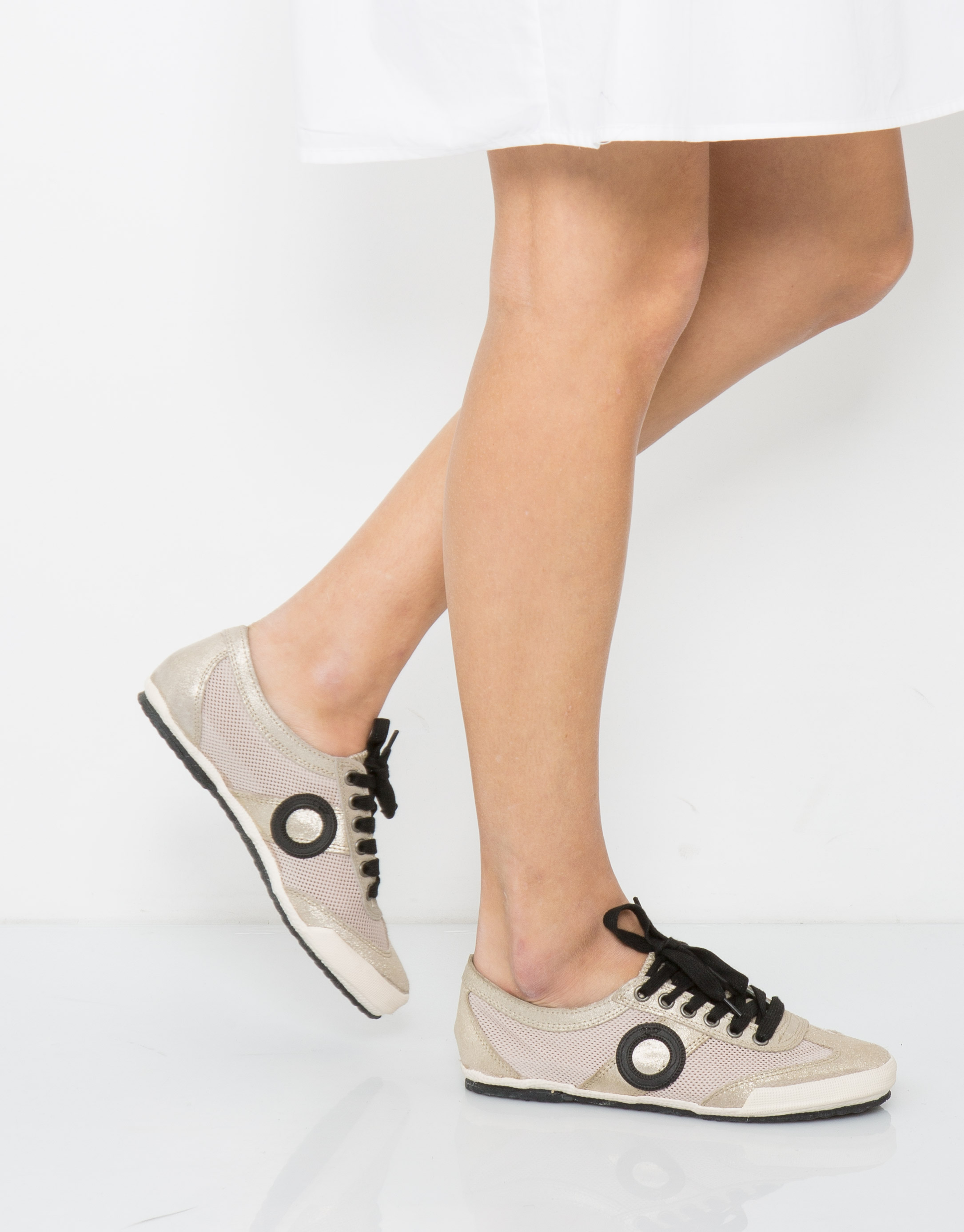 נעלי נשים - Aro - סניקרס JOANETA - פלטינה2