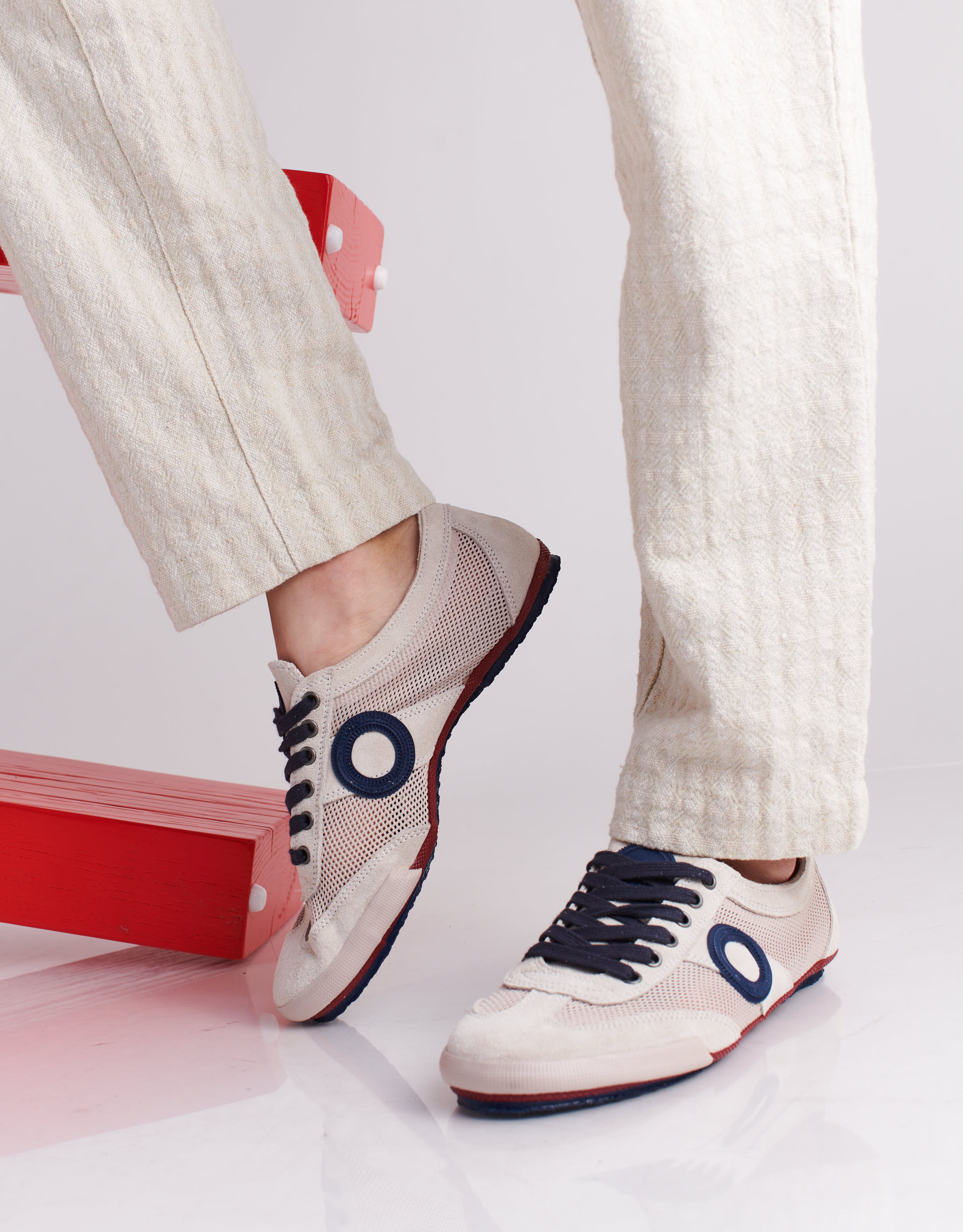 נעלי גברים - Aro - סניקרס JOANETA - אופוויט4