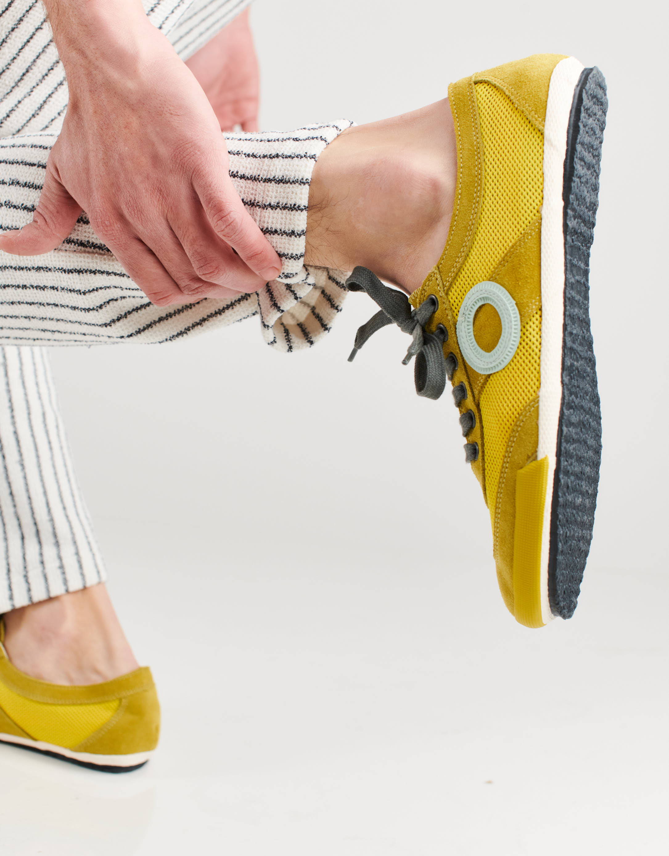 נעלי גברים - Aro - סניקרס JOANETA - צהוב   אפור2