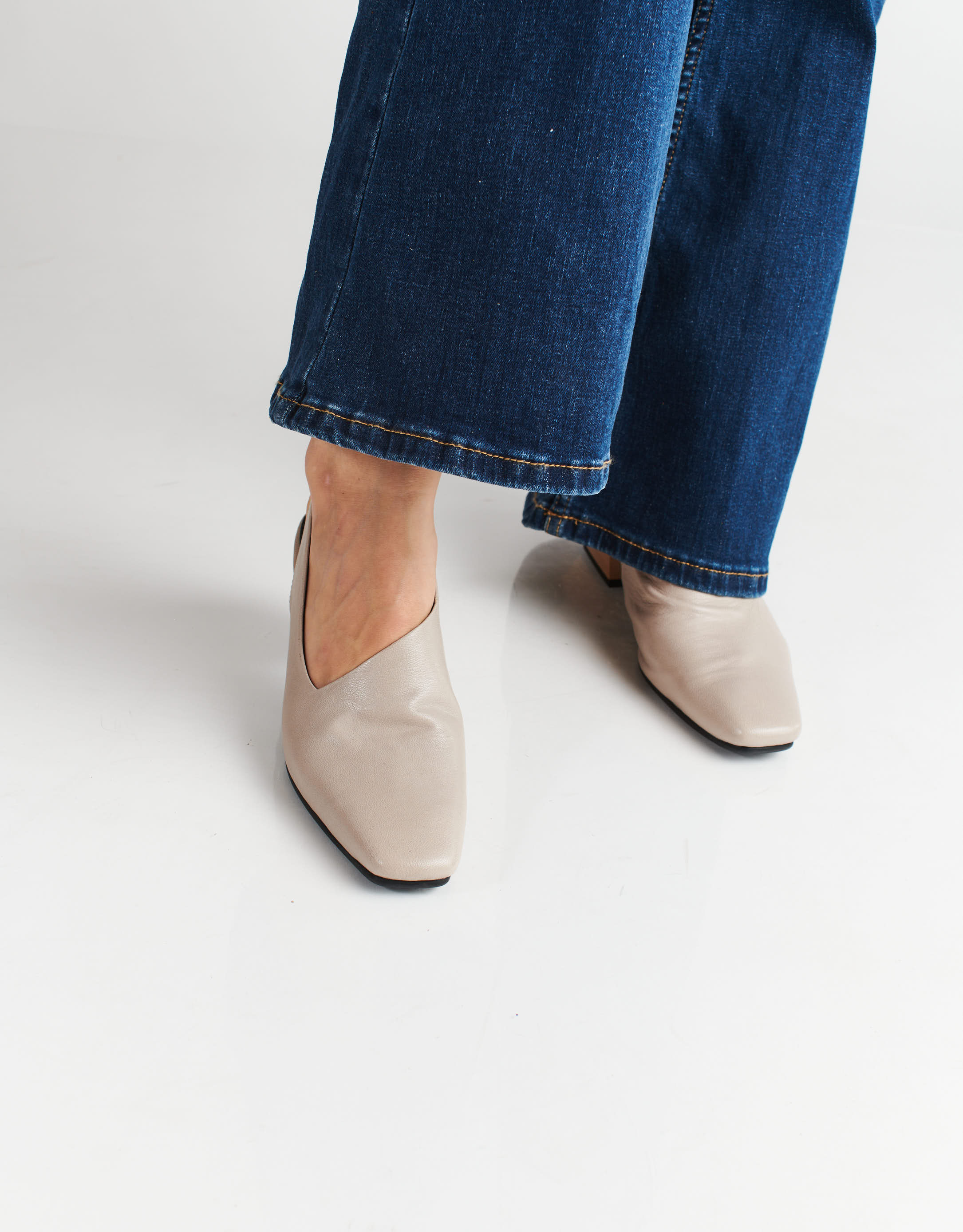 נעלי נשים - Yuko Imanishi - נעלי סירה KAREN - אפור2