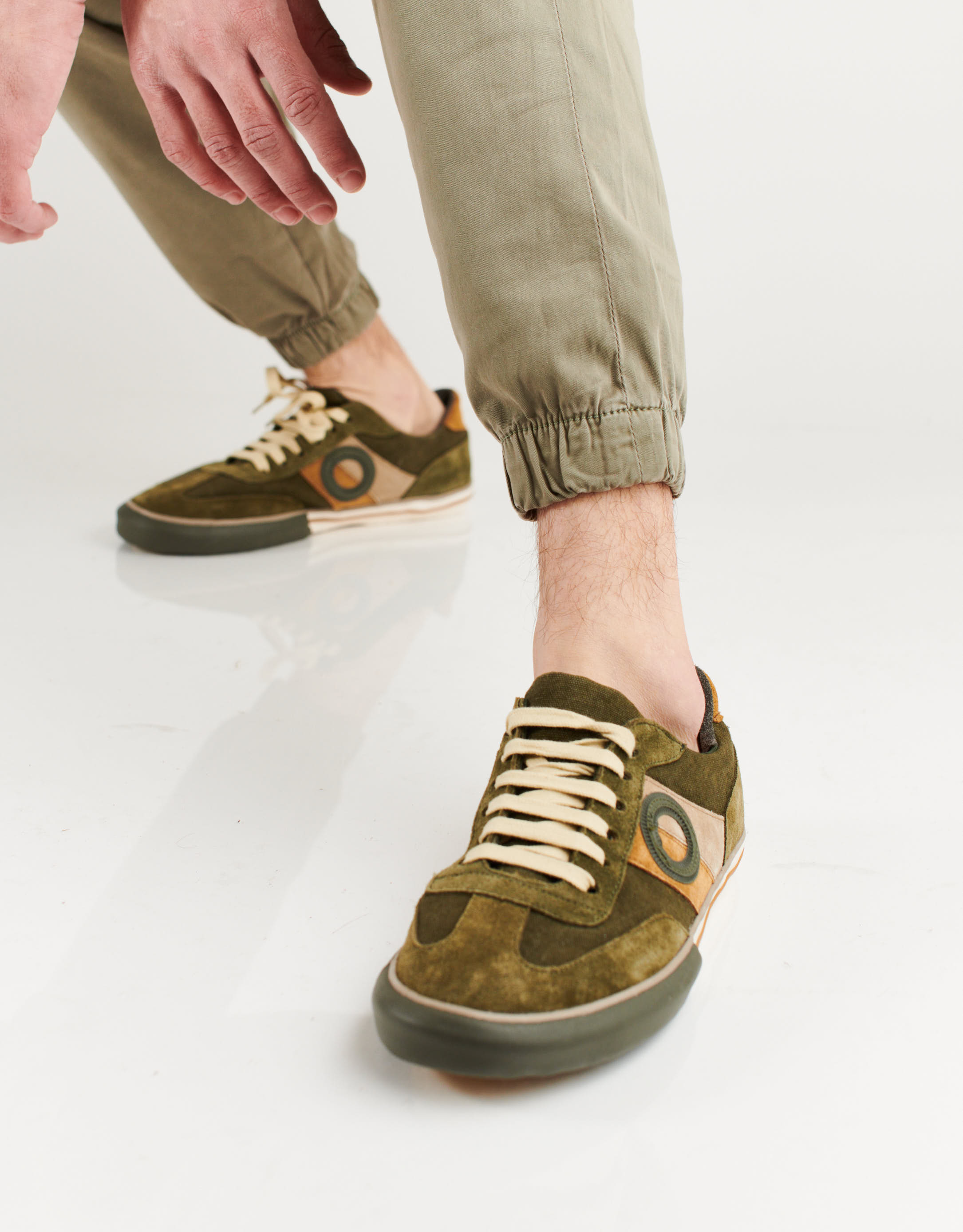 נעלי גברים - Aro - סניקרס POL - ירוק4