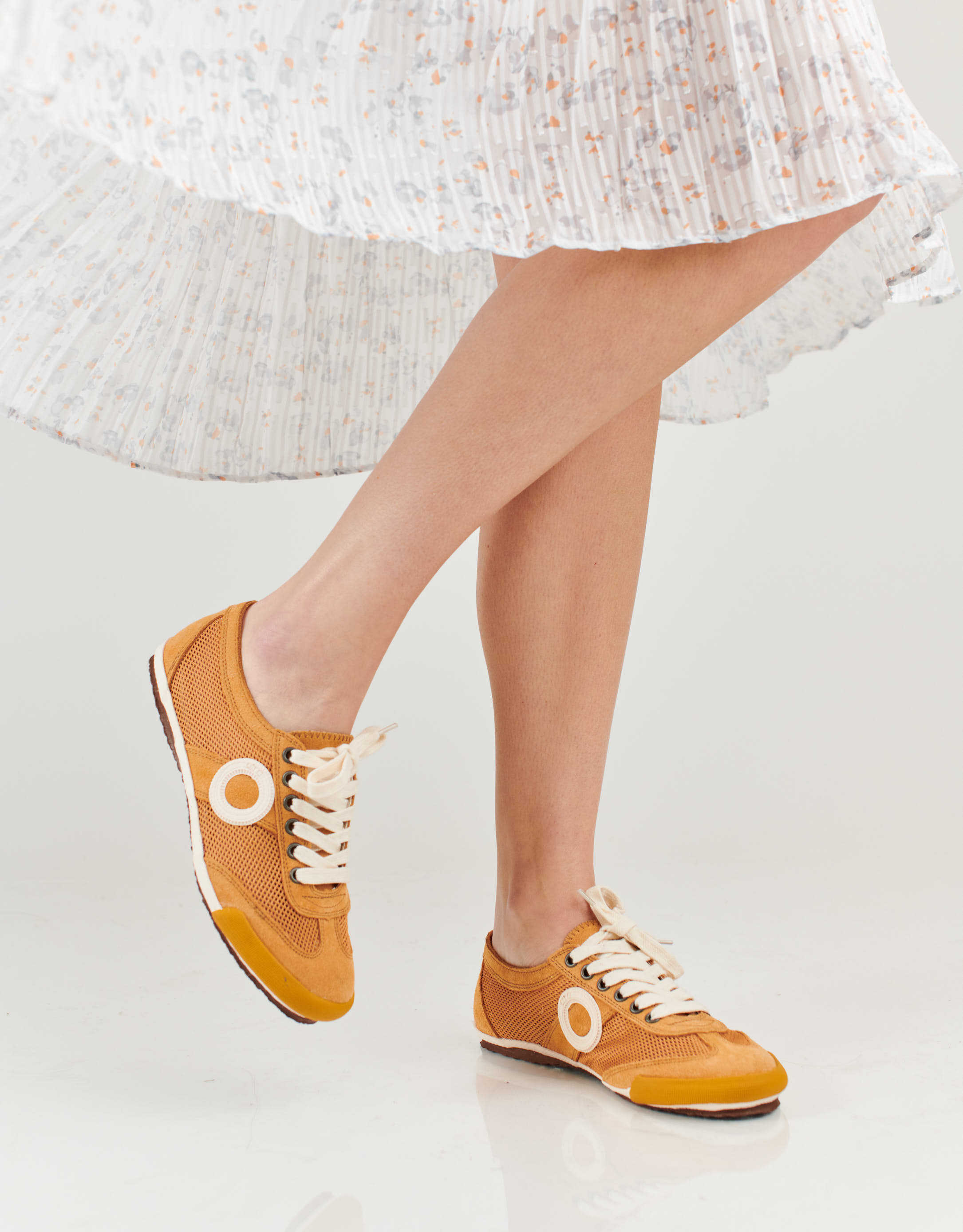 נעלי נשים - Aro - סניקרס JOANETA - קאמל3