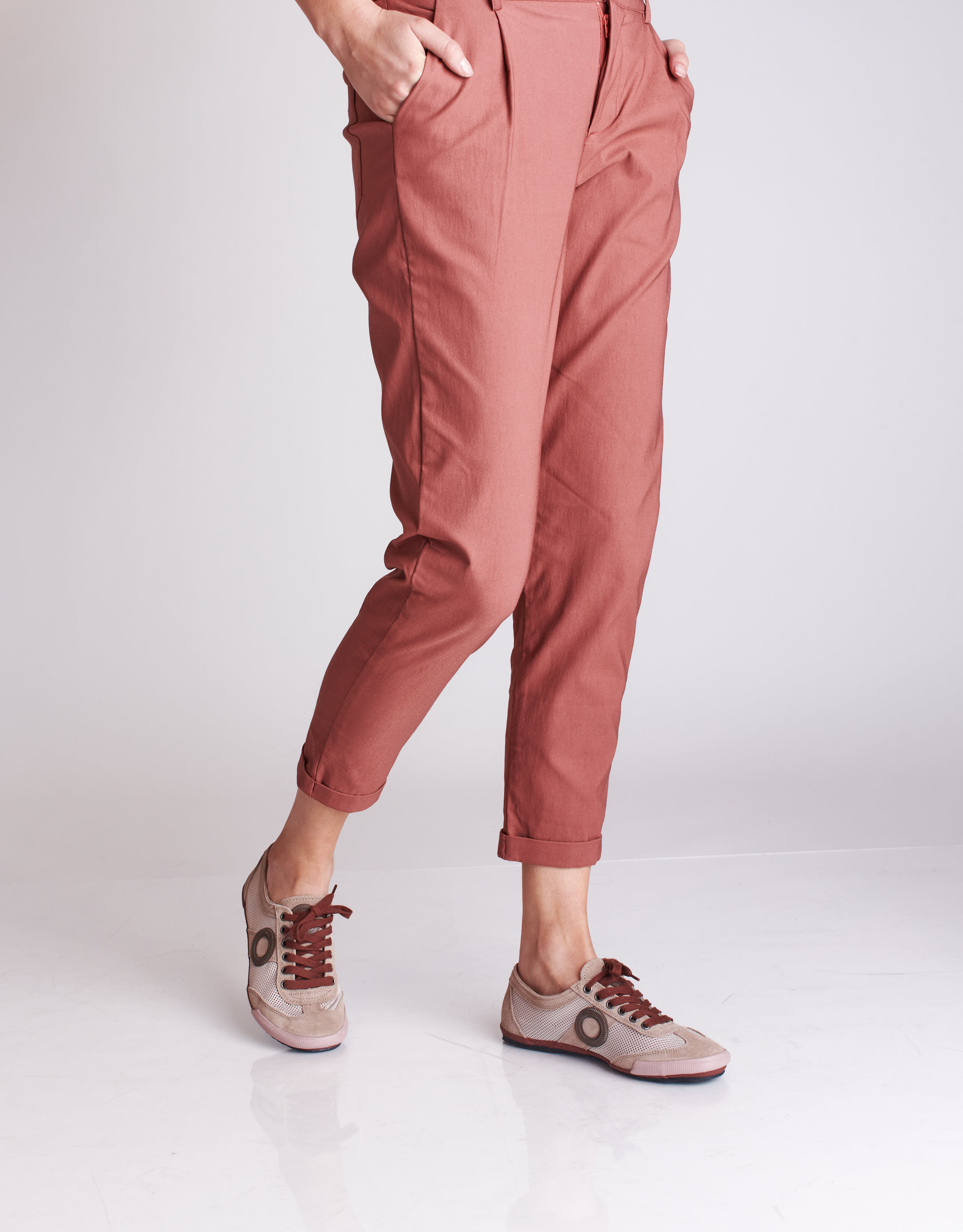 נעלי נשים - Aro - סניקרס JOANETA - בז'   חום3