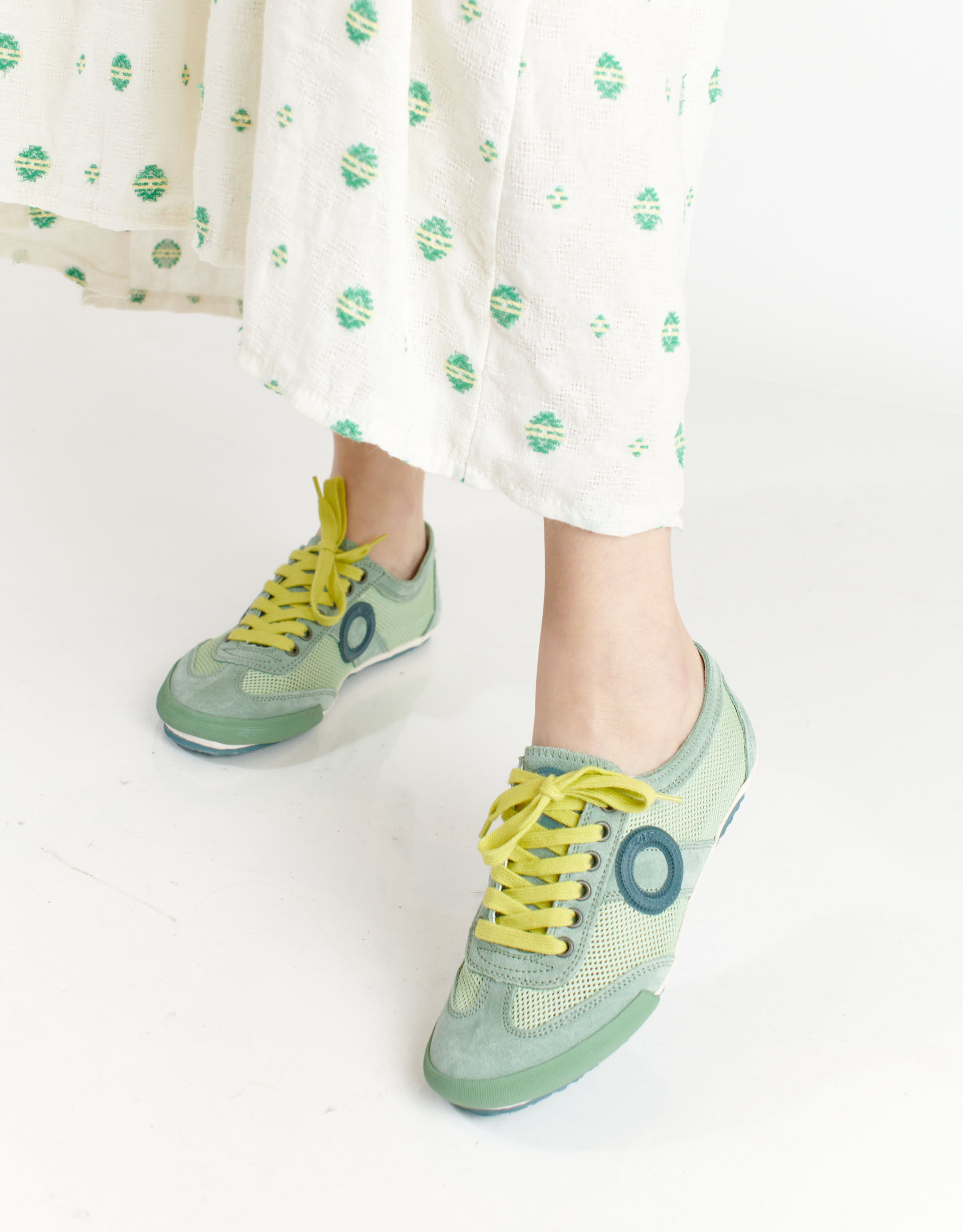 נעלי נשים - Aro - סניקרס JOANETA - ירוק בהיר4