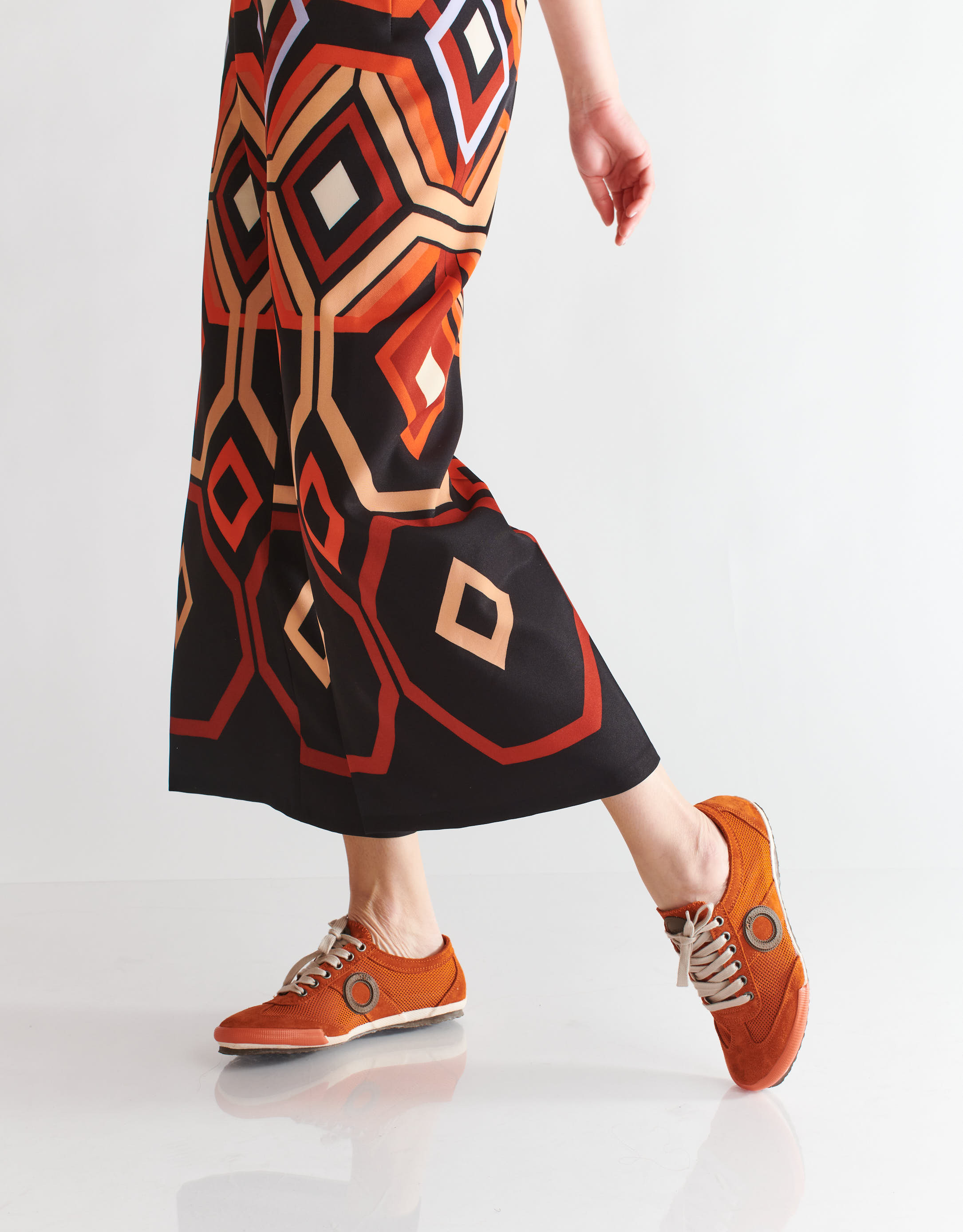 נעלי נשים - Aro - סניקרס JOANETA - כתום4