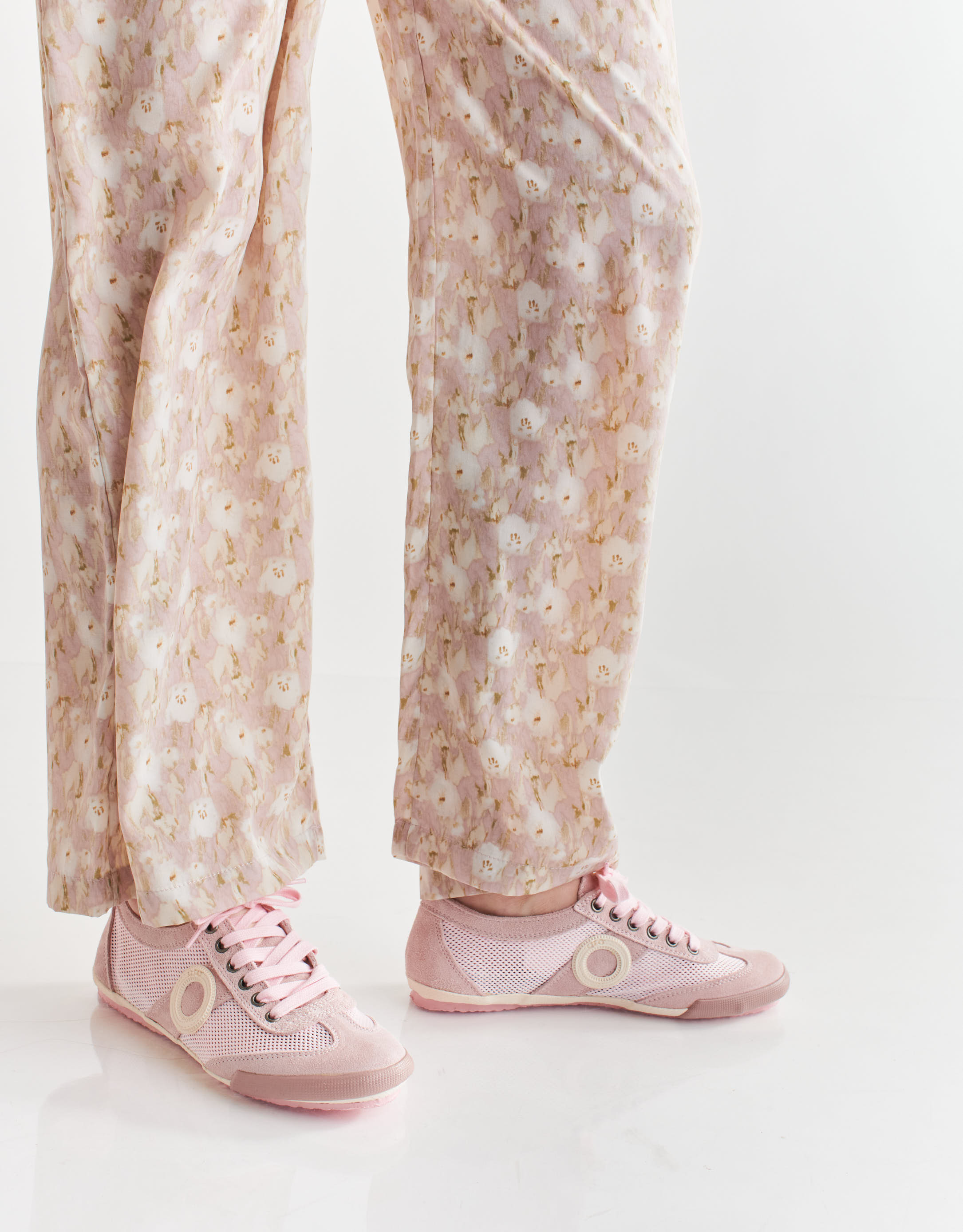 נעלי נשים - Aro - סניקרס JOANETA - ורוד בהיר3