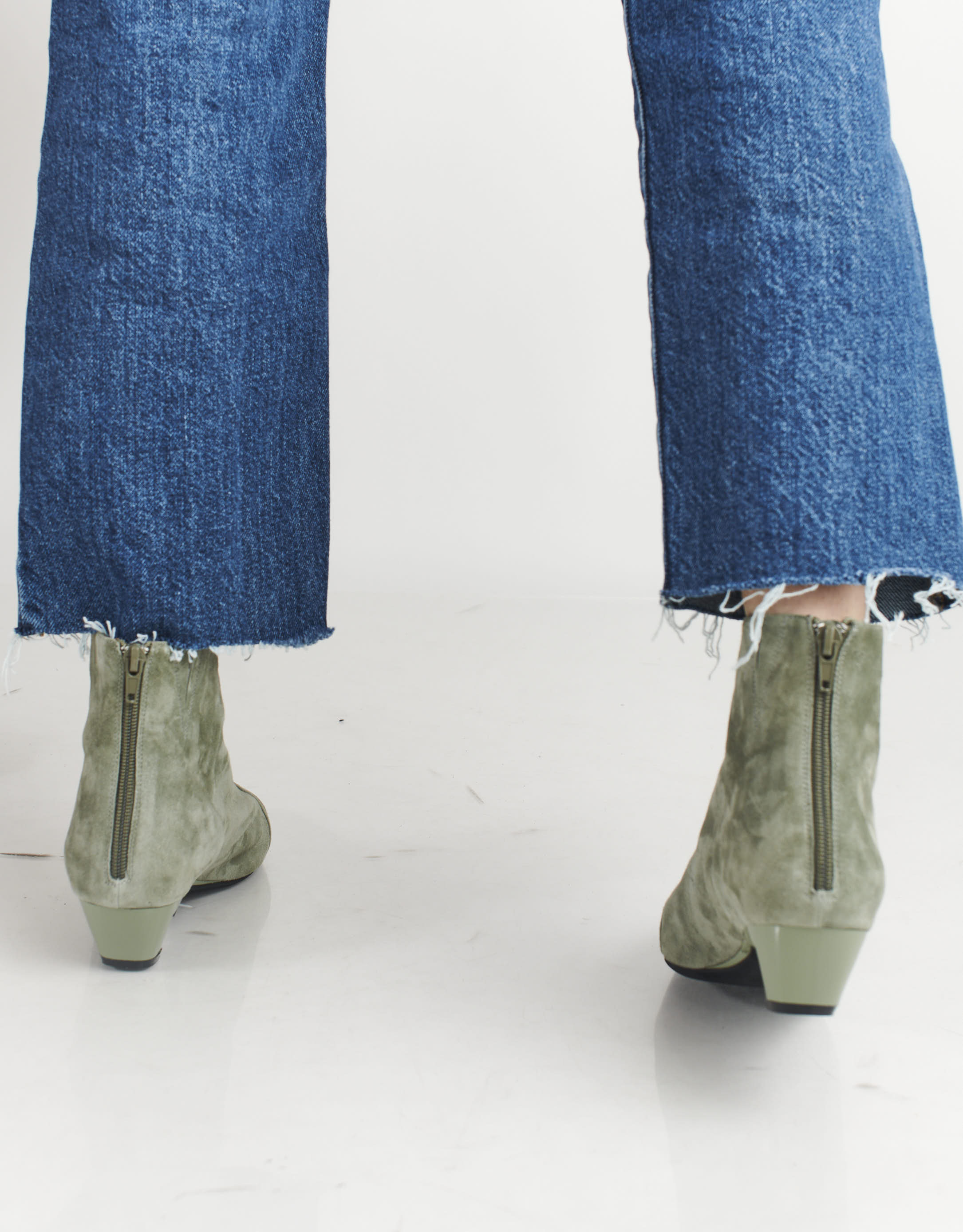 נעלי נשים - Jeffrey Campbell - מגפוני זמש MISTRESS - חאקי4