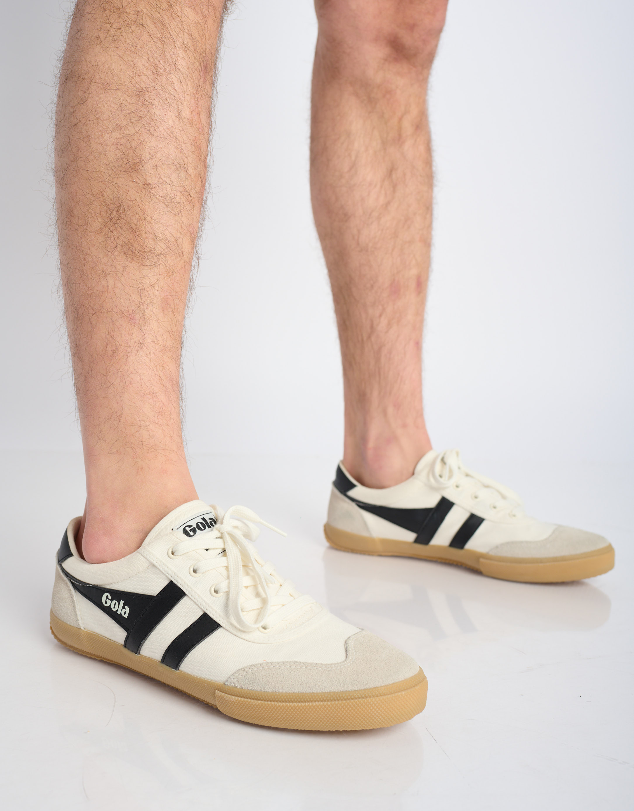 נעלי גברים - Gola - סניקרס BADMINTON GUM - לבן   שחור3