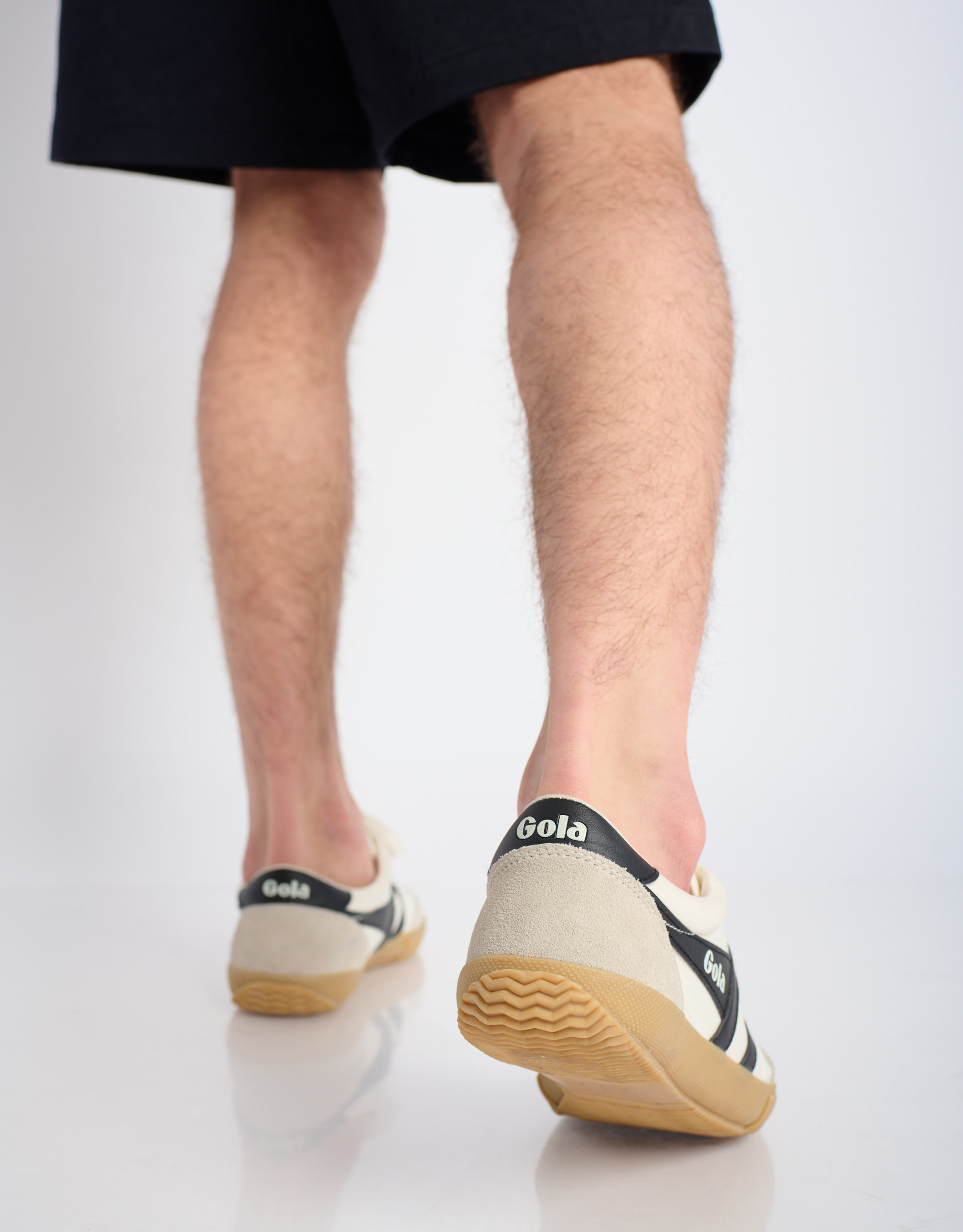 נעלי גברים - Gola - סניקרס BADMINTON GUM - לבן   שחור1