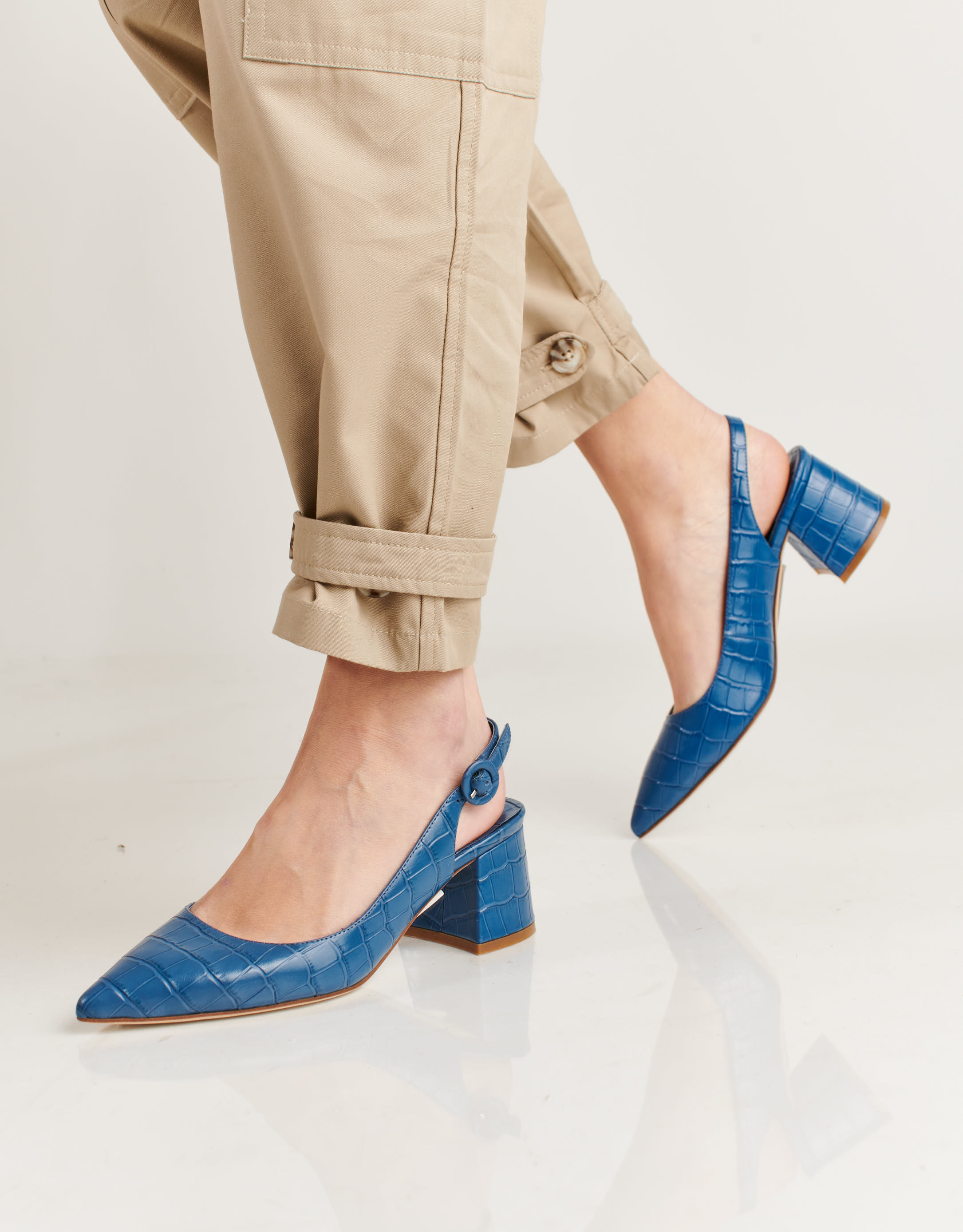 נעלי נשים - Jeffrey Campbell - נעלי סירה עם עקב HALLIE - כחול3