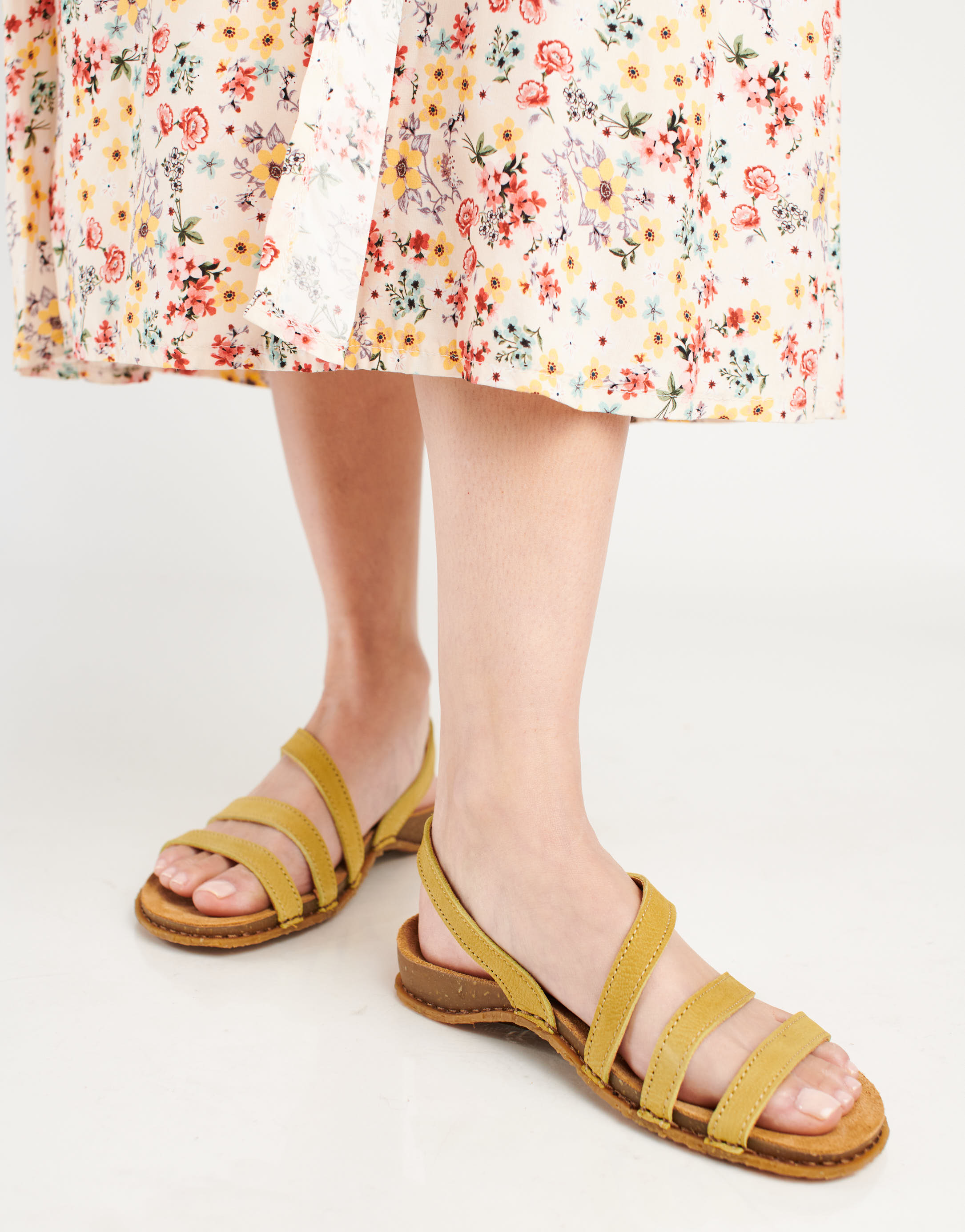 נעלי נשים - El Naturalista - סנדלי רצועות PANGLAO - ירוק בהיר3