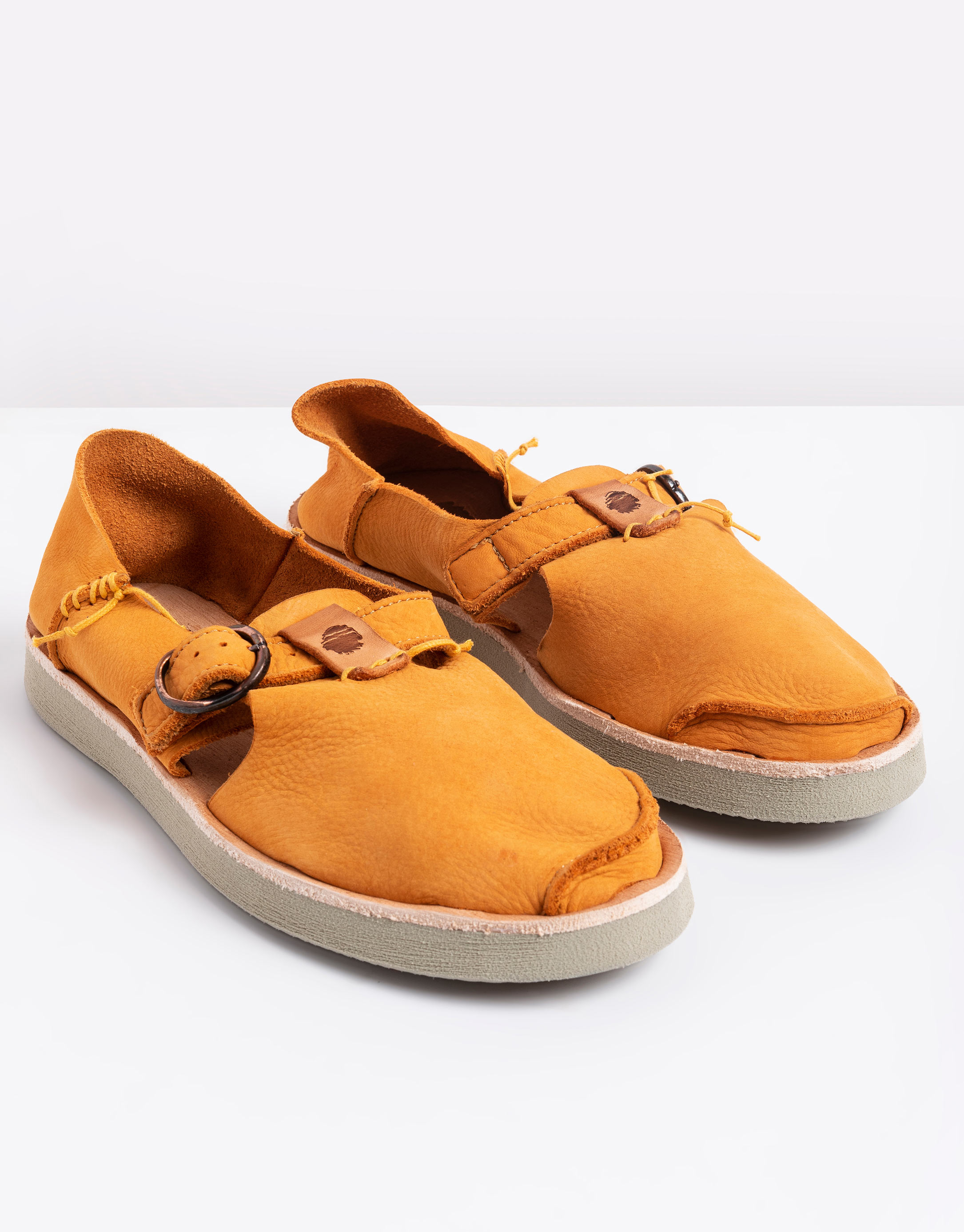 נעלי נשים - Satorisan - סליפ און מעור BENIRRAS - אפרסק4