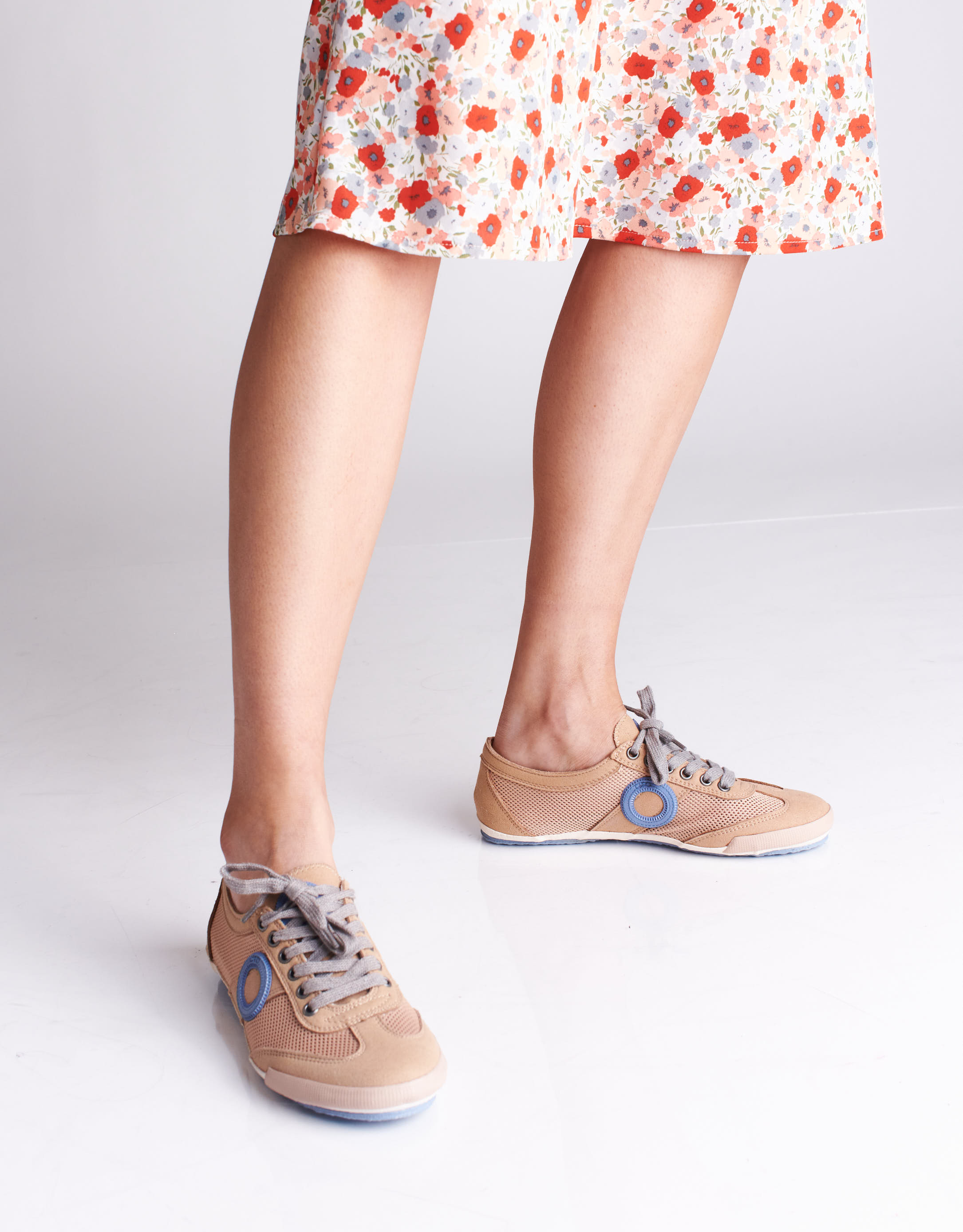 נעלי נשים - Aro - סניקרס JOANETA VEGAN - ניוד2