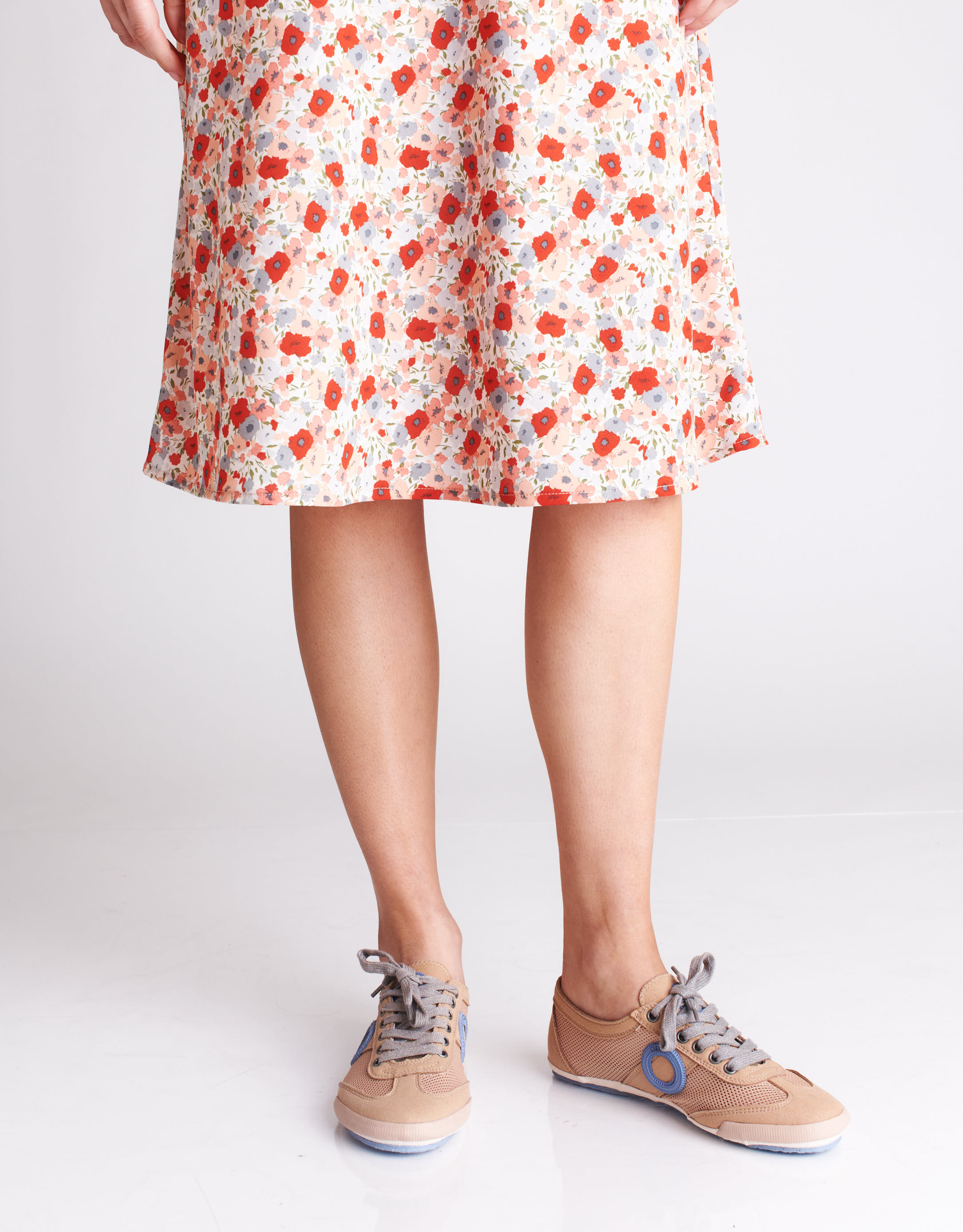 נעלי נשים - Aro - סניקרס JOANETA VEGAN - ניוד4