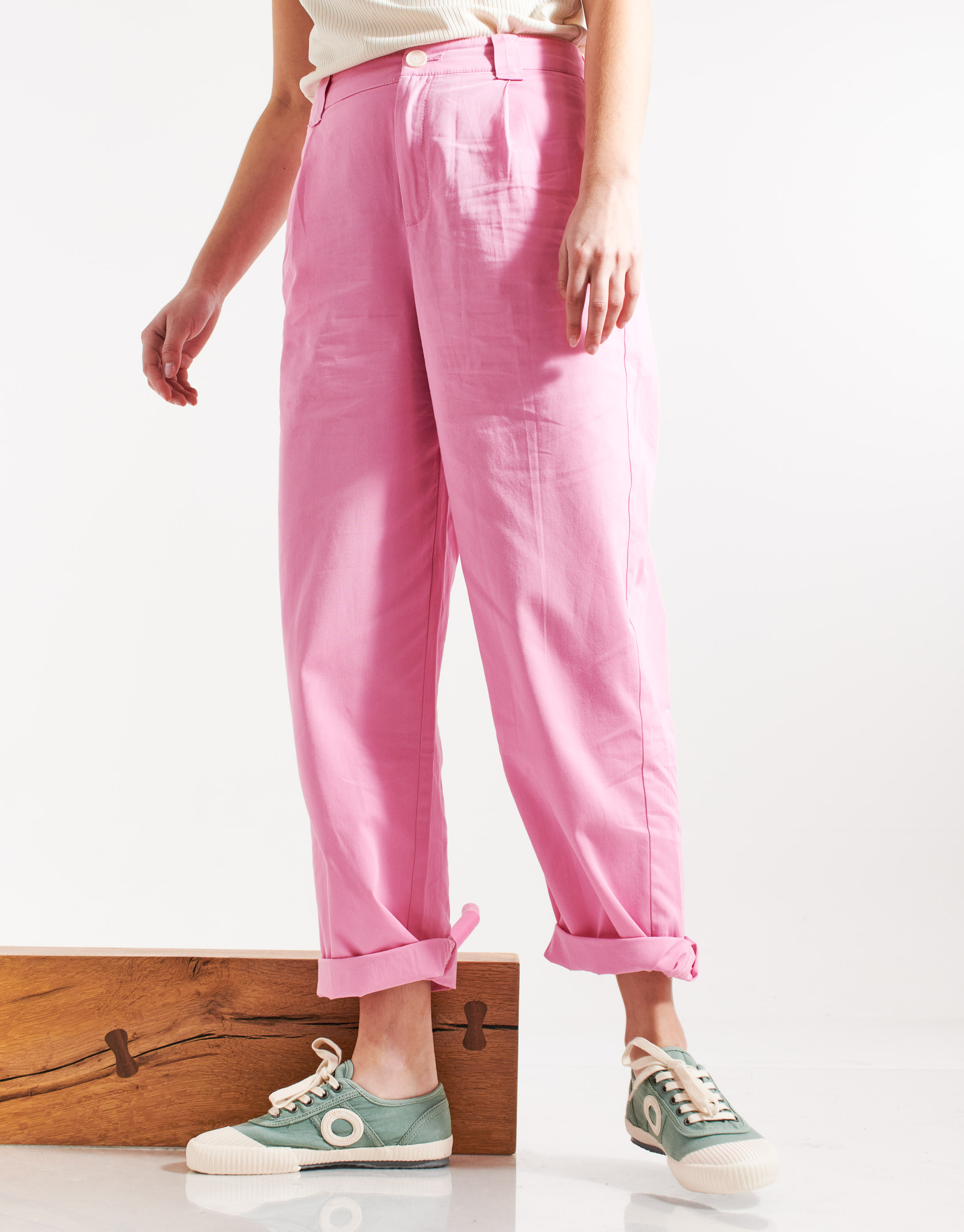 נעלי נשים - Aro - סניקרס בד CHARLIE B - ירוק2