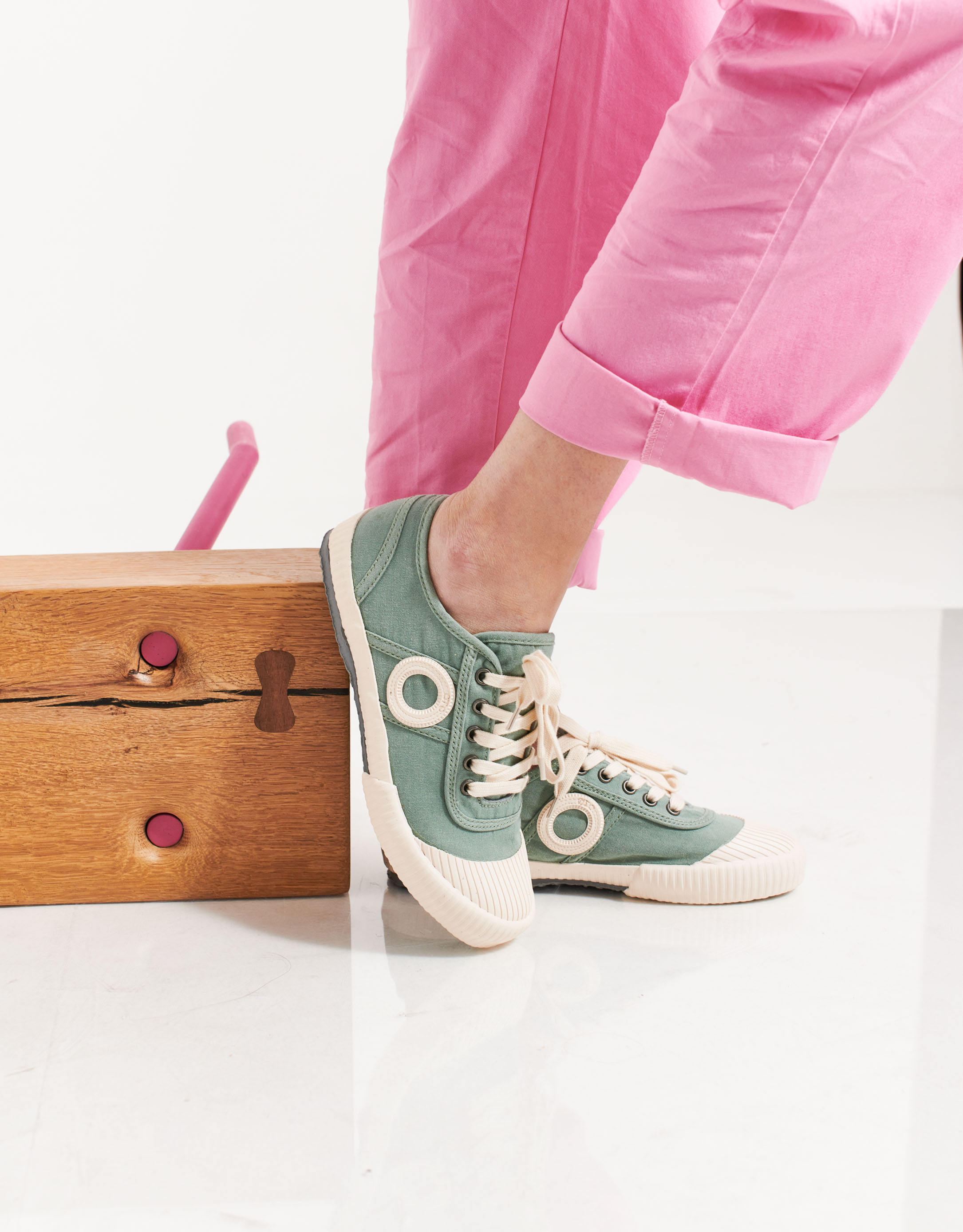 נעלי נשים - Aro - סניקרס בד CHARLIE B - ירוק3