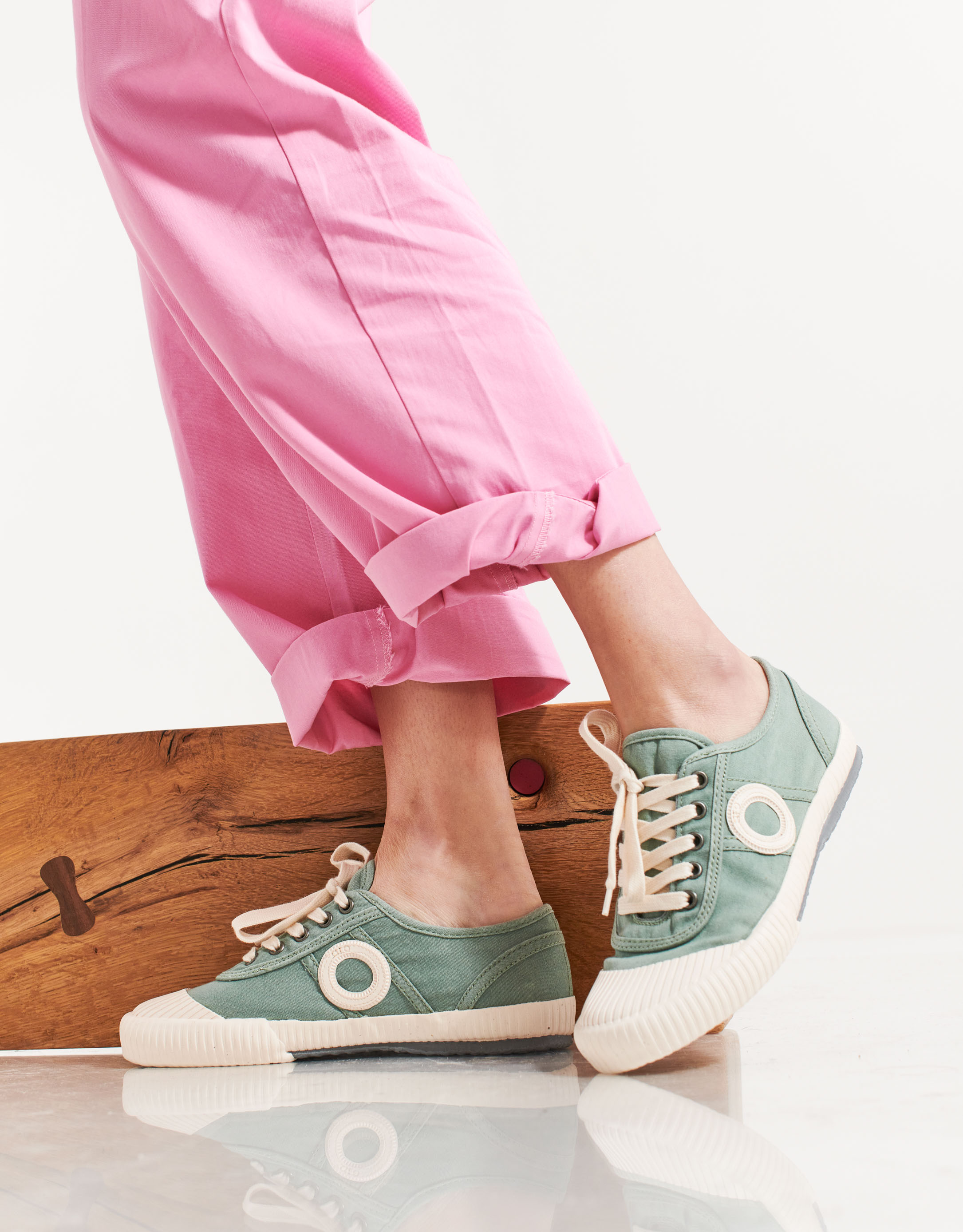 נעלי נשים - Aro - סניקרס בד CHARLIE B - ירוק4