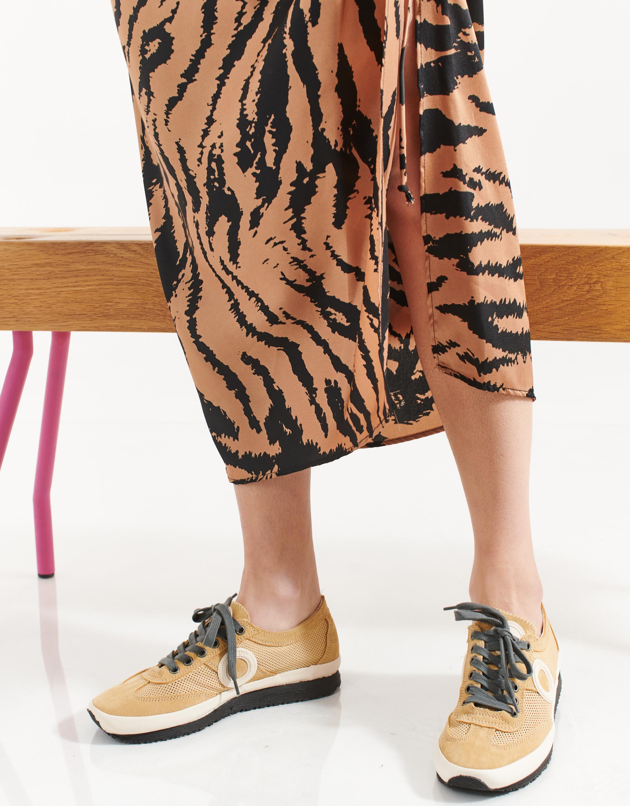 נעלי נשים - Aro - סניקרס JOANETA PLUS - חול4