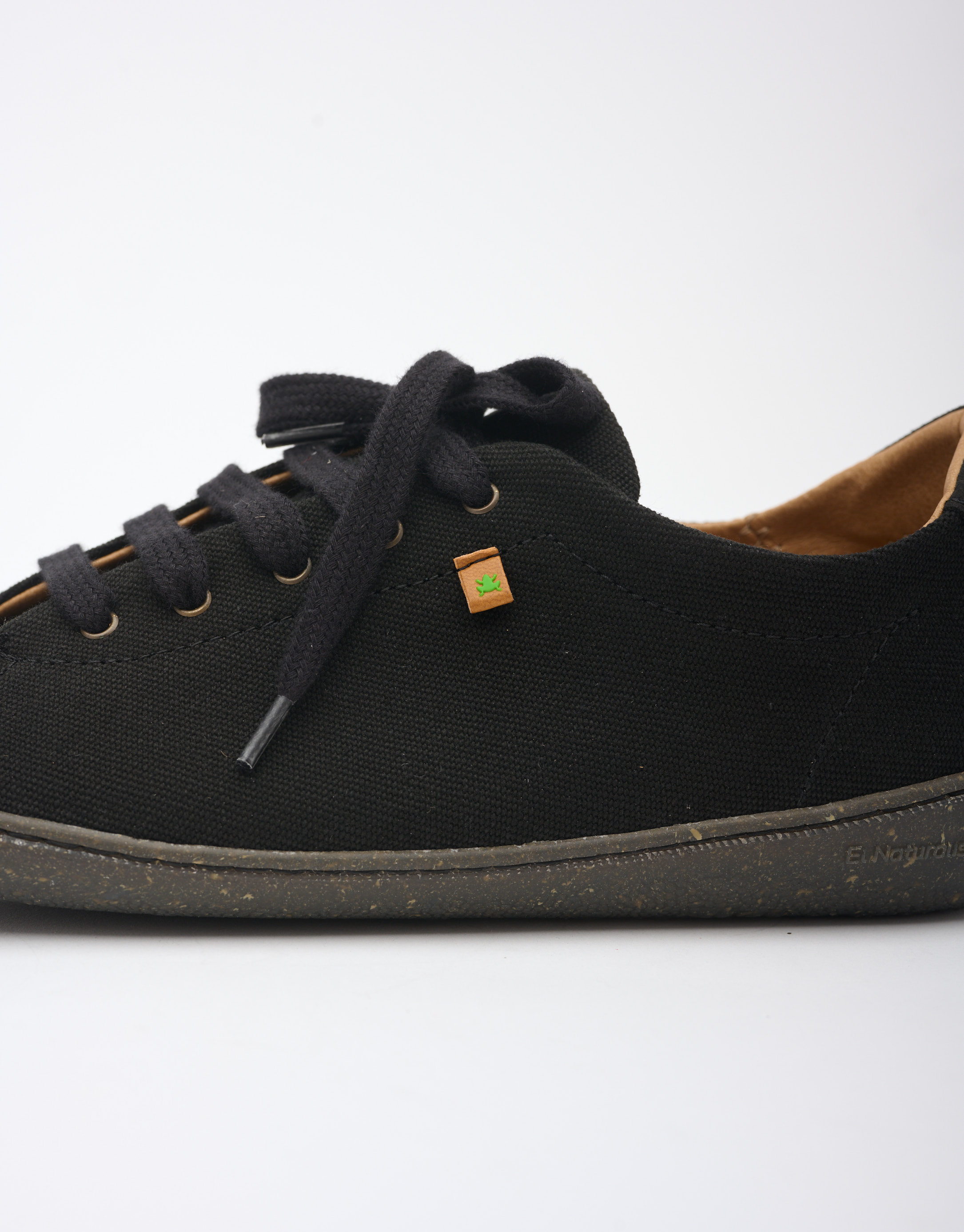 נעלי גברים - El Naturalista - סניקרס בד PAWIKAN - שחור3