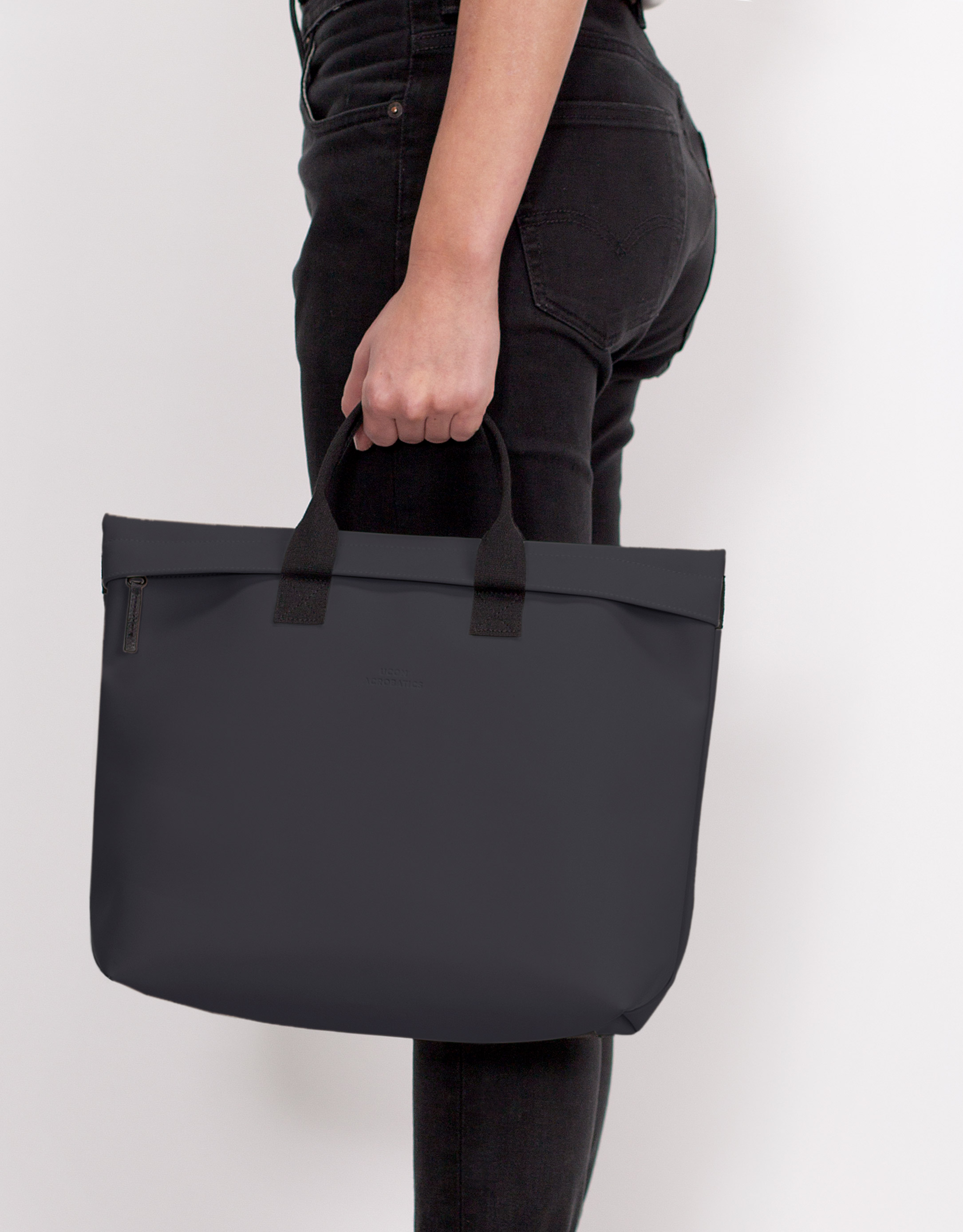 נעלי נשים - Ucon Acrobatics - תיק גב ELIZA LOTUS - שחור1