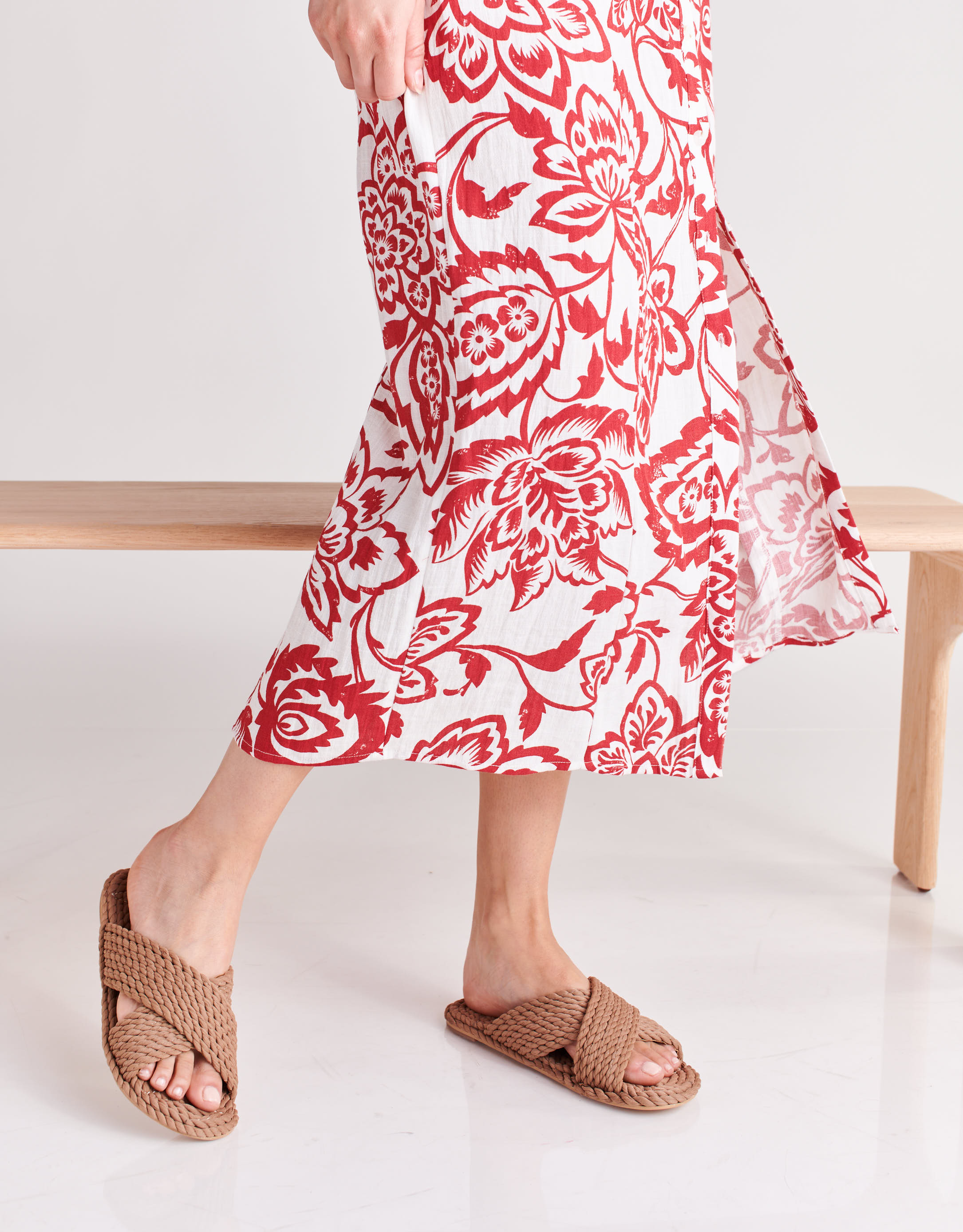 נעלי נשים - Salt+Umber - כפכפים SARAYA - בז'3