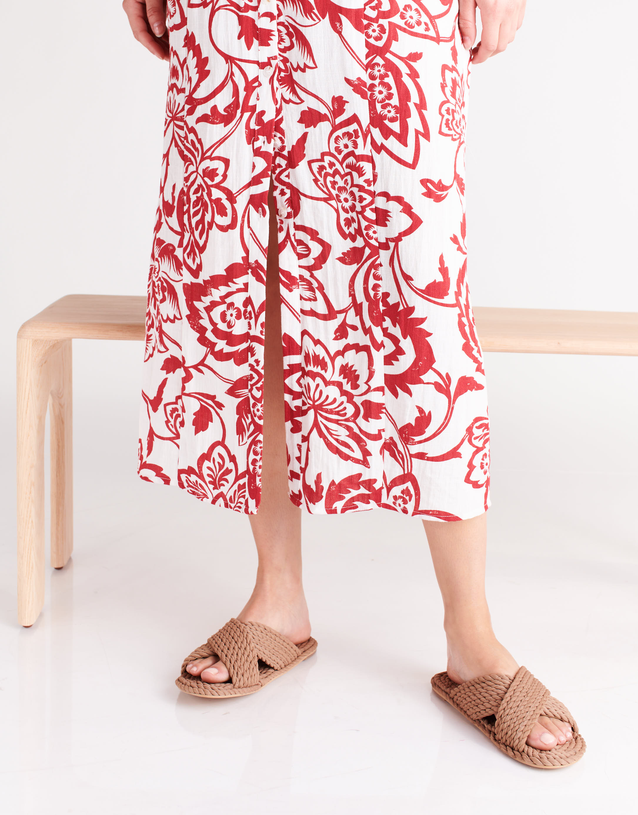 נעלי נשים - Salt+Umber - כפכפים SARAYA - בז'1