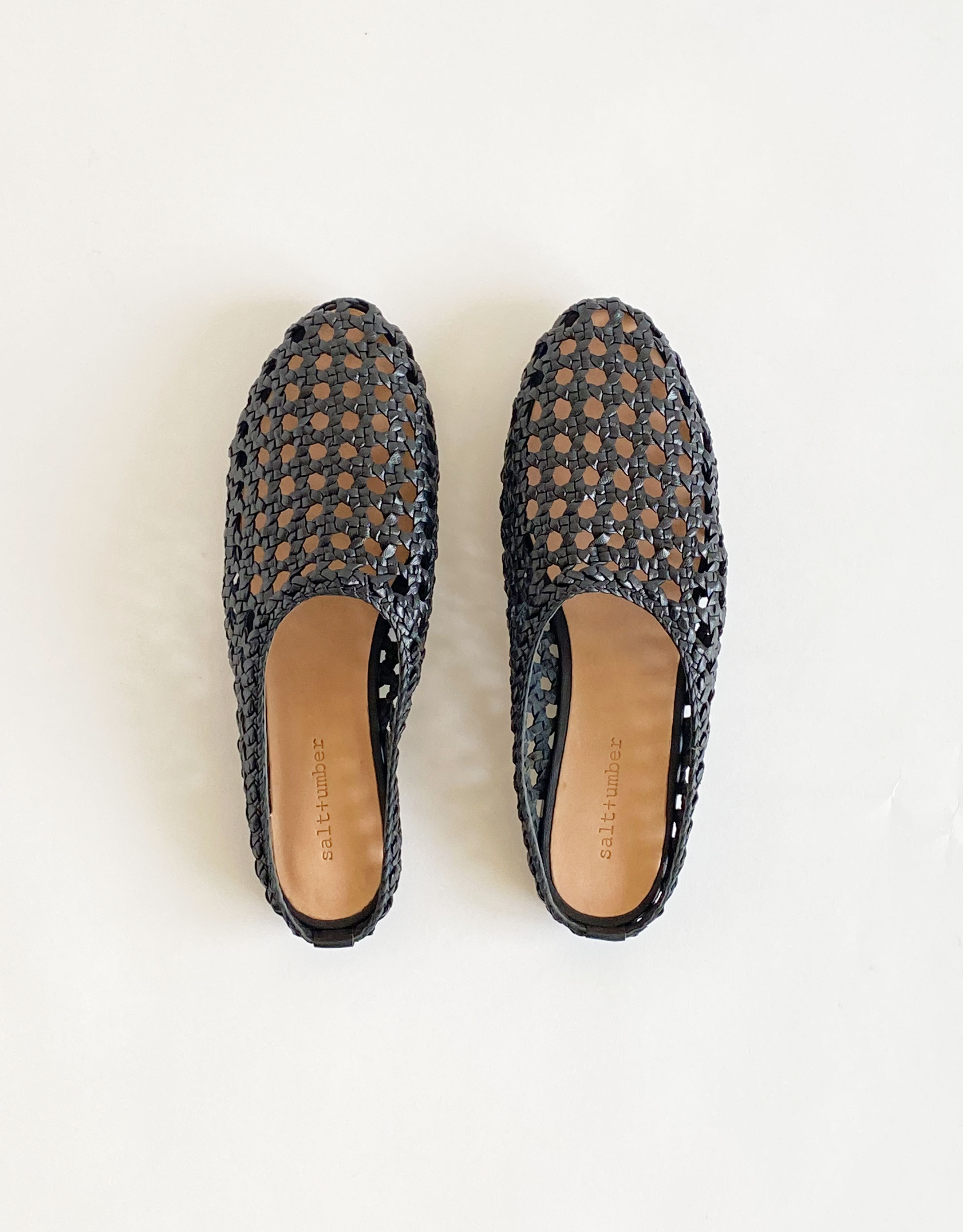 נעלי נשים - Salt+Umber - כפכפים שטוחים SHANTI - שחור1