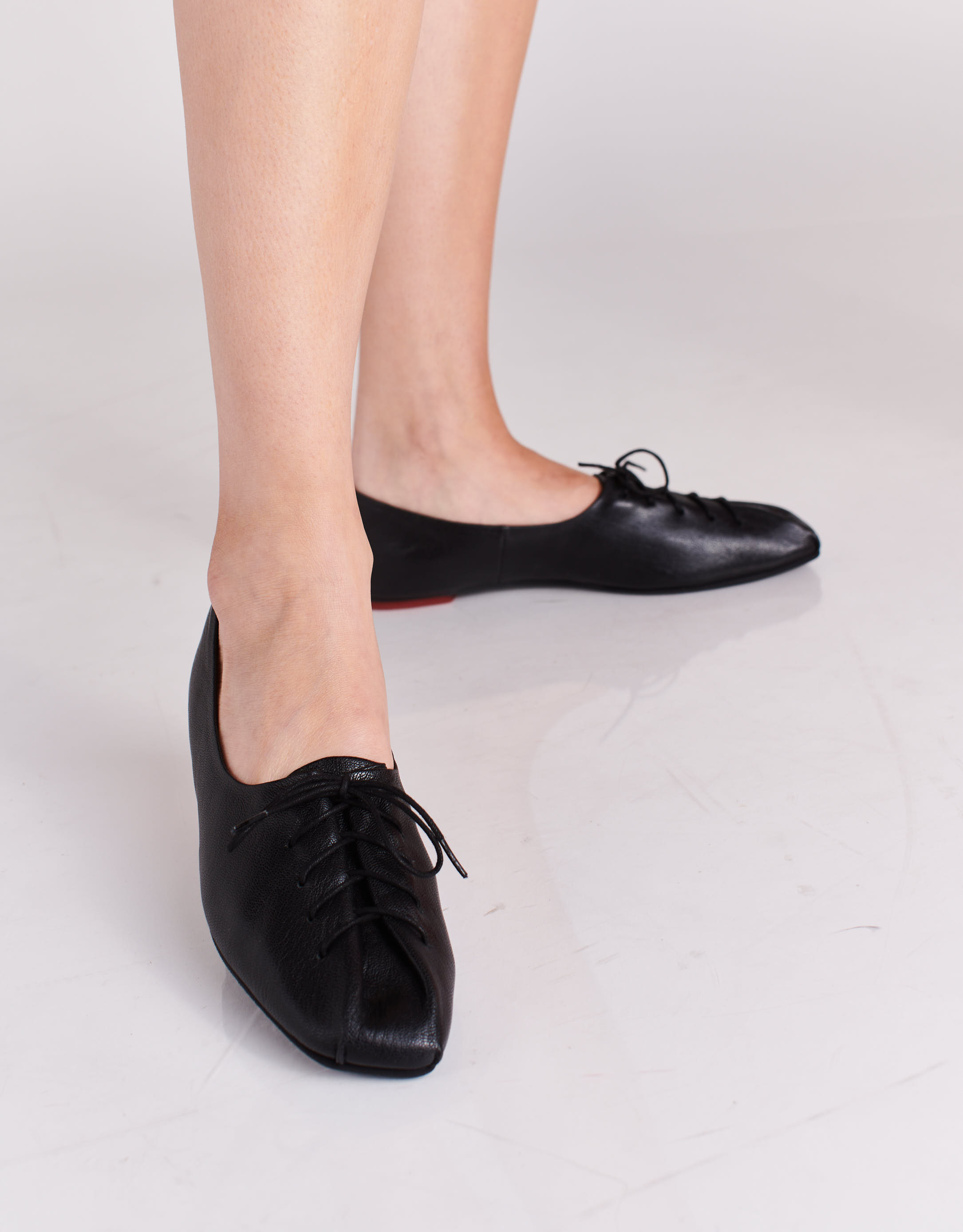 נעלי נשים - Yuko Imanishi - נעלי עור שטוחות KOTONE - שחור2