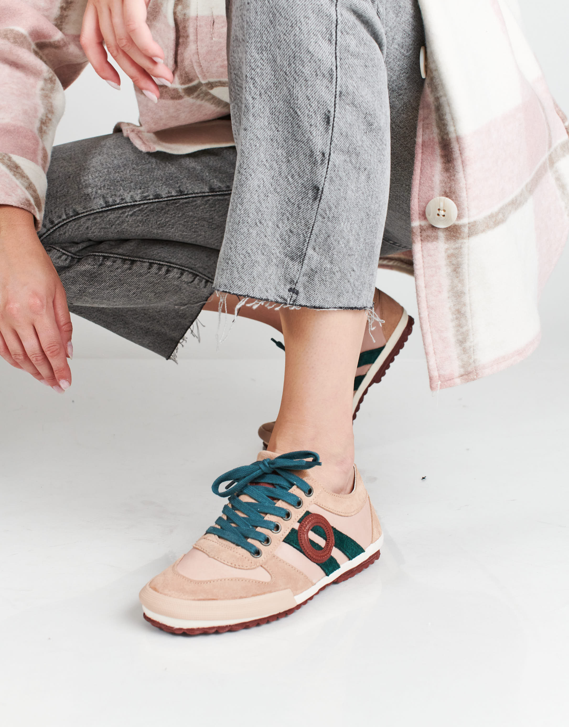 נעלי נשים - Aro - סניקרס נמוכות מעור IDO - ורוד בהיר3