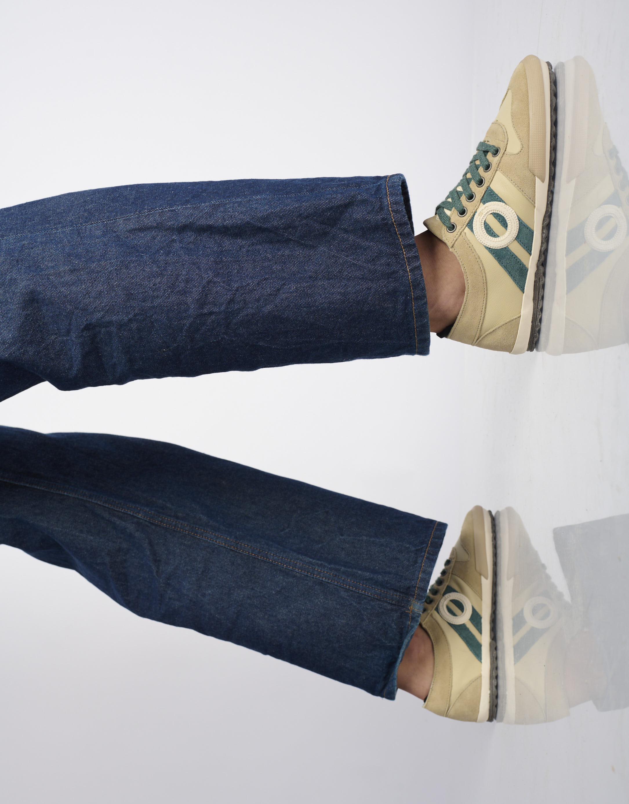 נעלי נשים - Aro - סניקרס נמוכות מעור IDO - אבן1