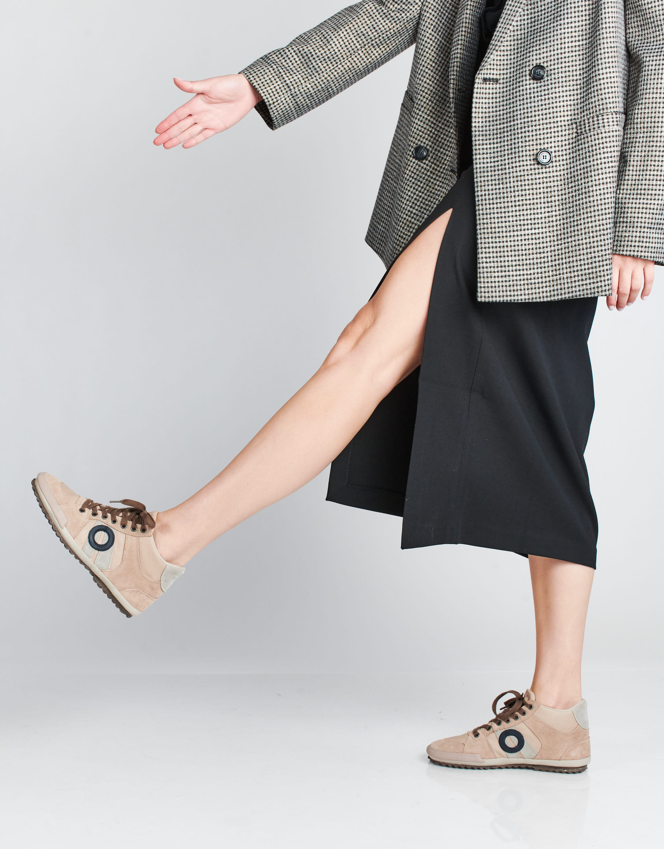 נעלי נשים - Aro - סניקרס גבוהות מעור IDO - בז'2