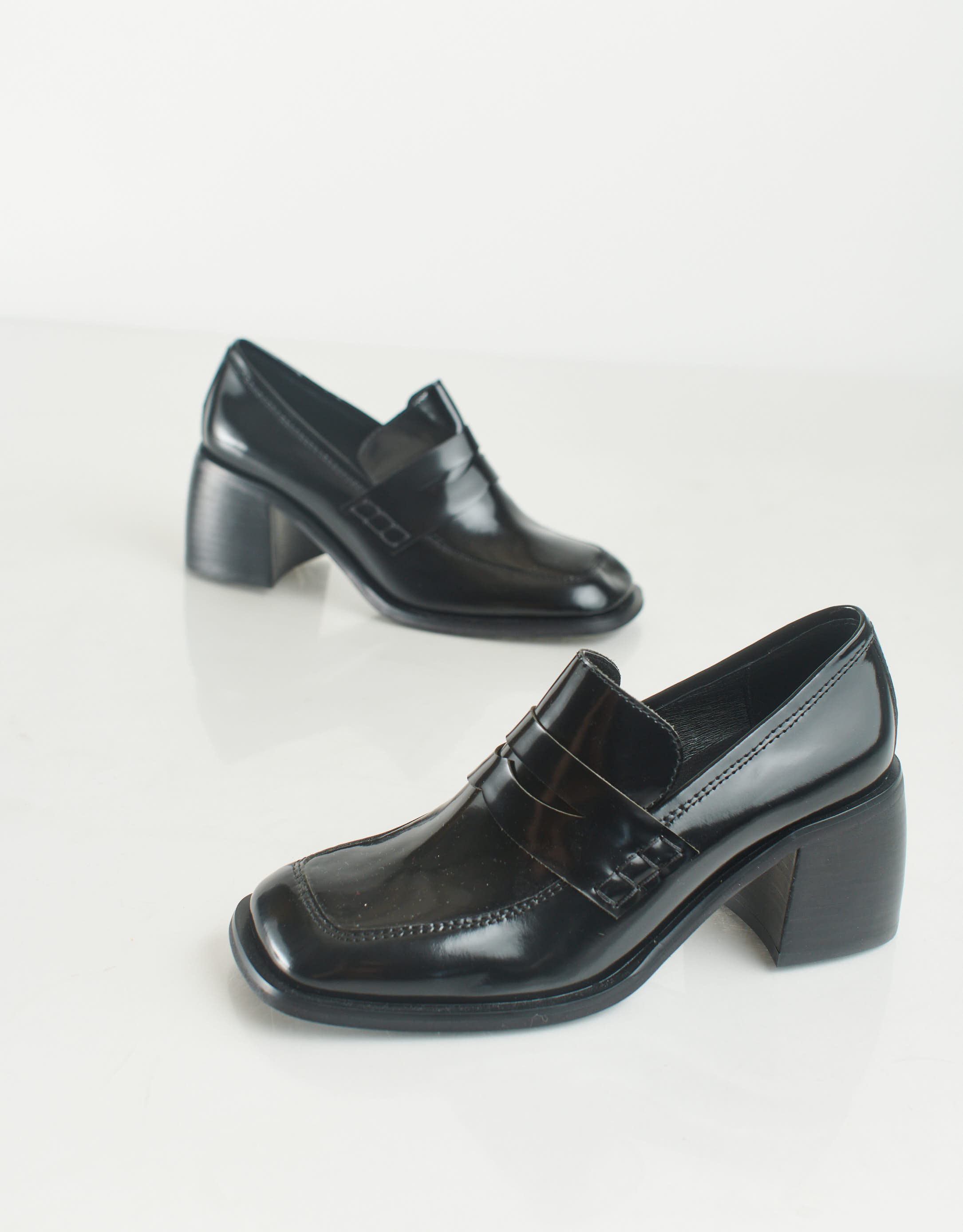 נעלי נשים - Jeffrey Campbell - מוקסינים מעור ECOLE - שחור3