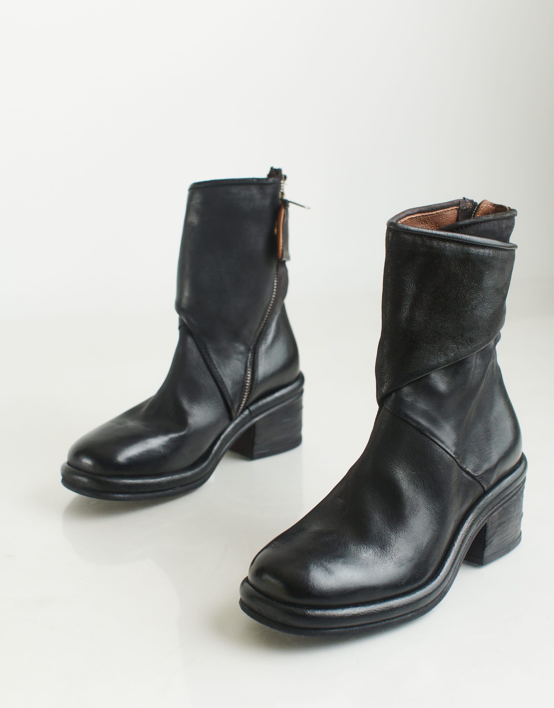 נעלי נשים - A.S. 98 - מגפיים עם עקב VISION - שחור4