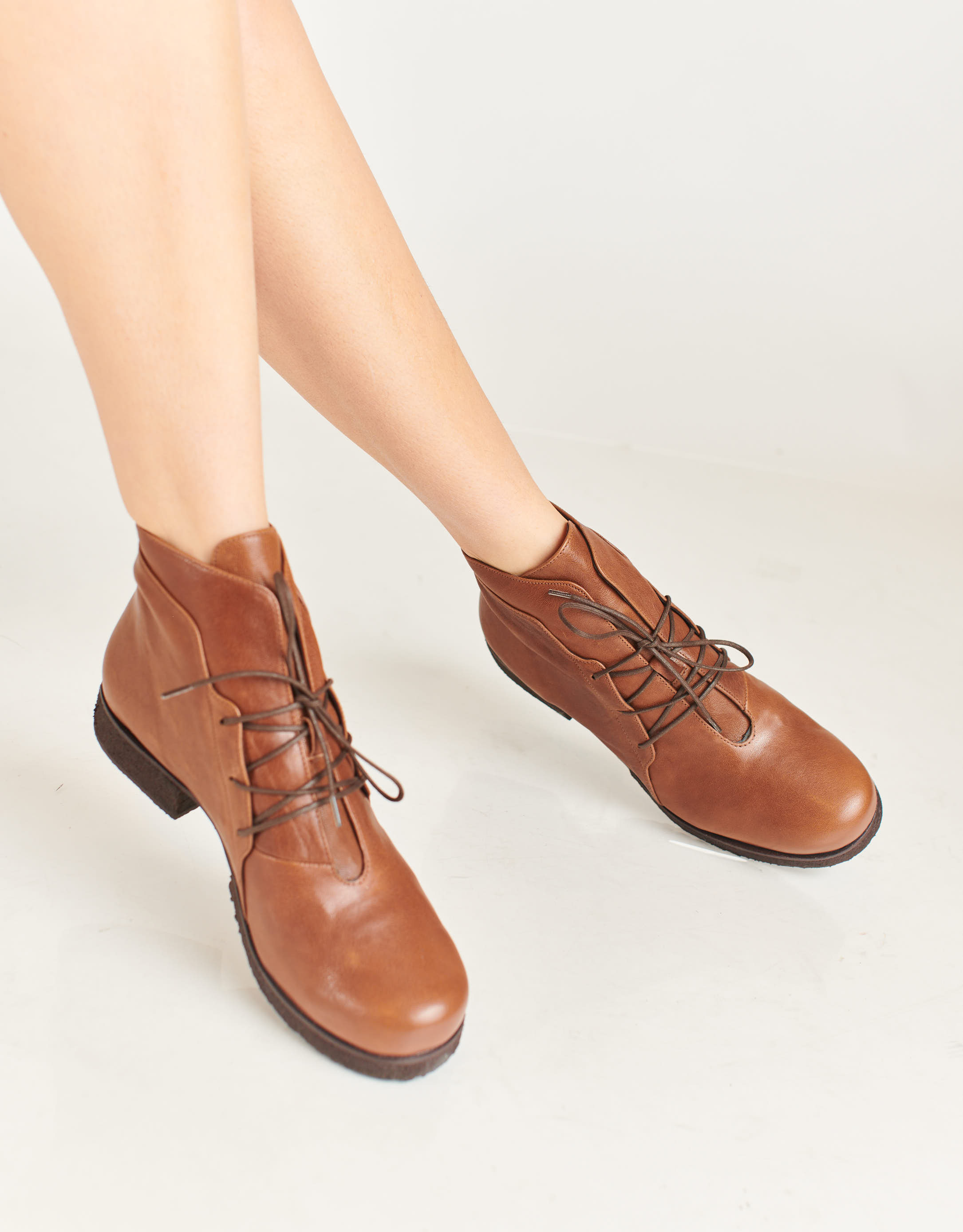 נעלי נשים - Vialis - מגפונים עם שרוכים KIOTO - חום בהיר2