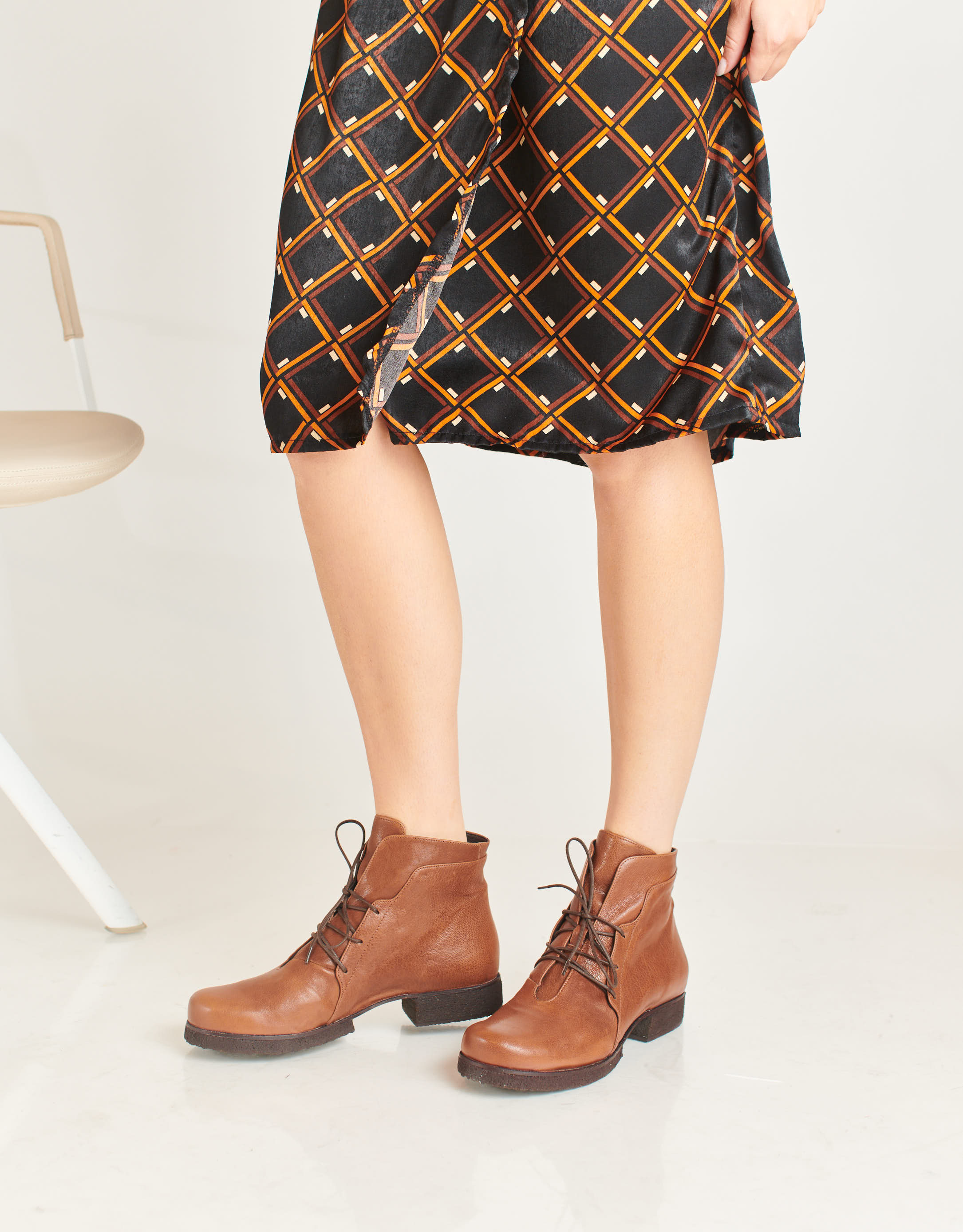 נעלי נשים - Vialis - מגפונים עם שרוכים KIOTO - חום בהיר3