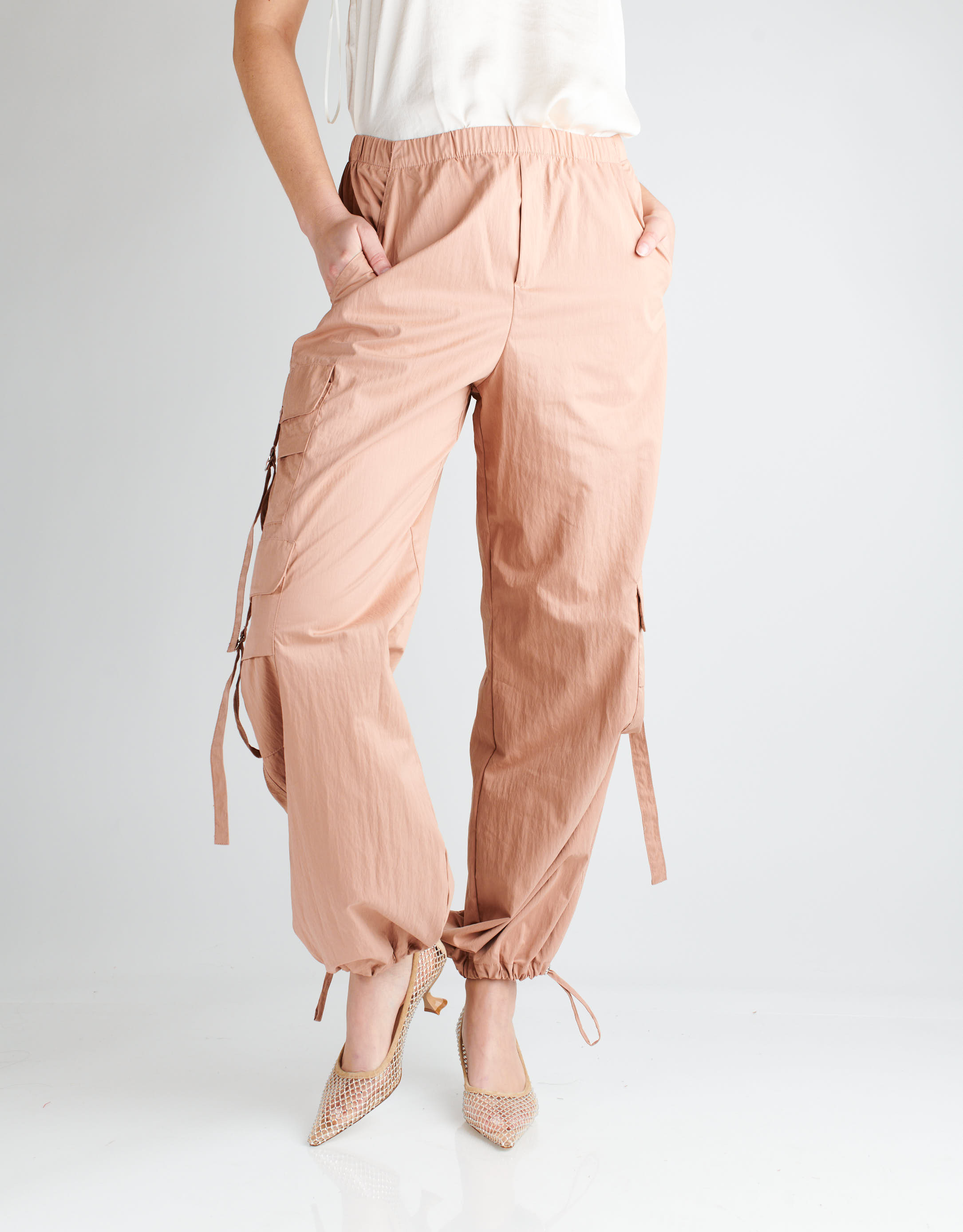 נעלי נשים - Jeffrey Campbell - נעלי סירה רשת ADORED - בז'2