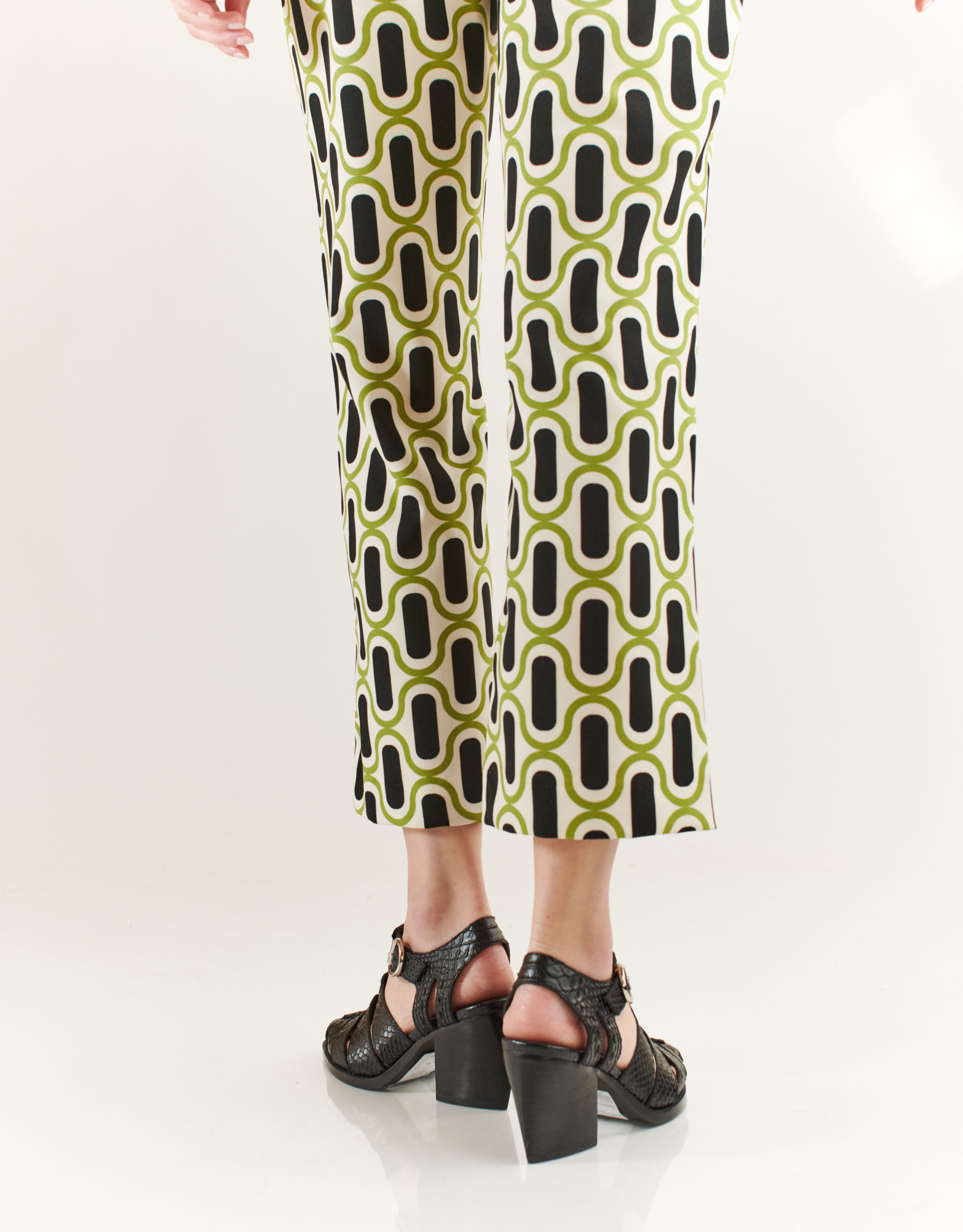 נעלי נשים - Jeffrey Campbell - סנדלי עקב ANGORA - שחור4