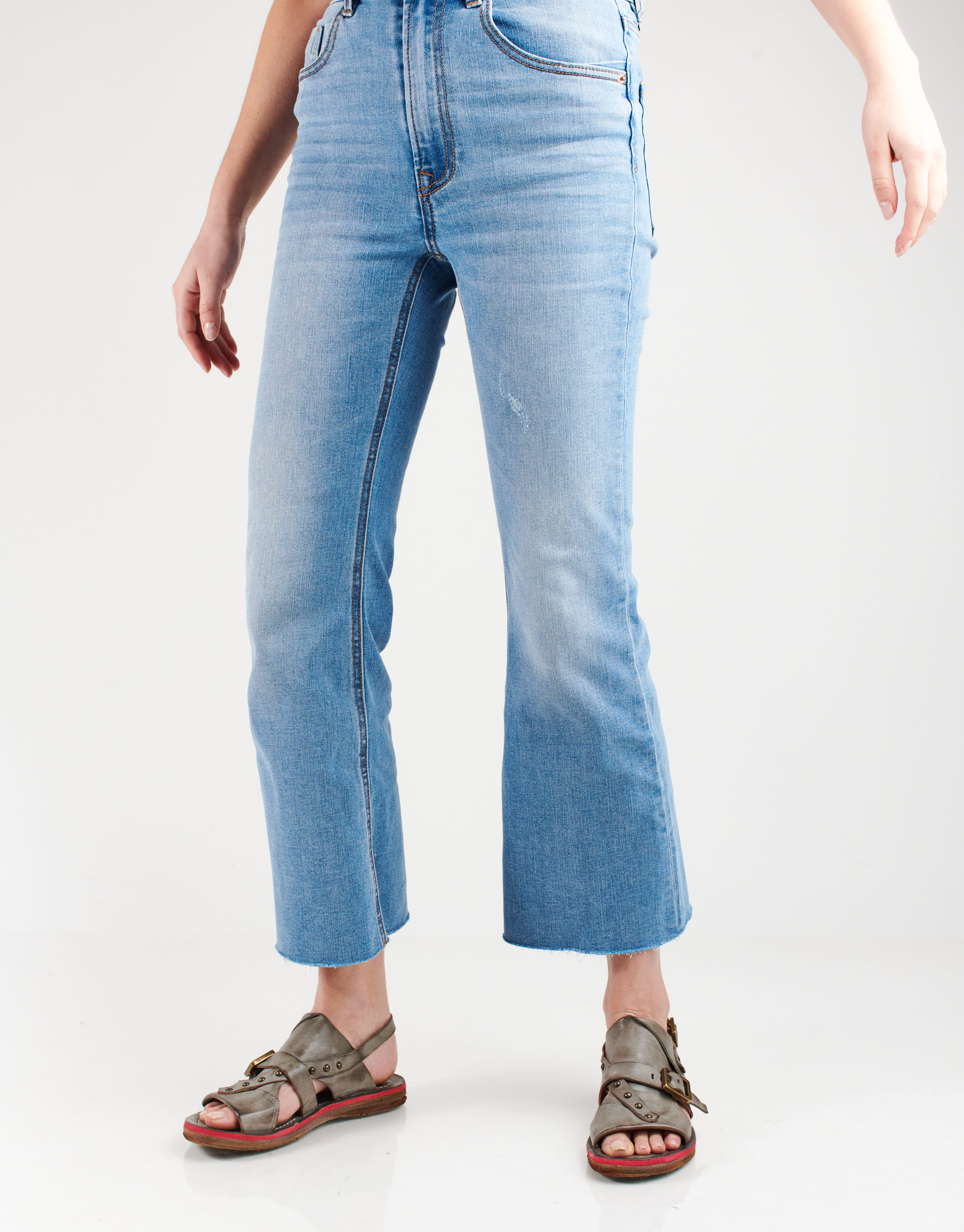 נעלי נשים - A.S. 98 - סנדלים שטוחים BUSA - אפור4