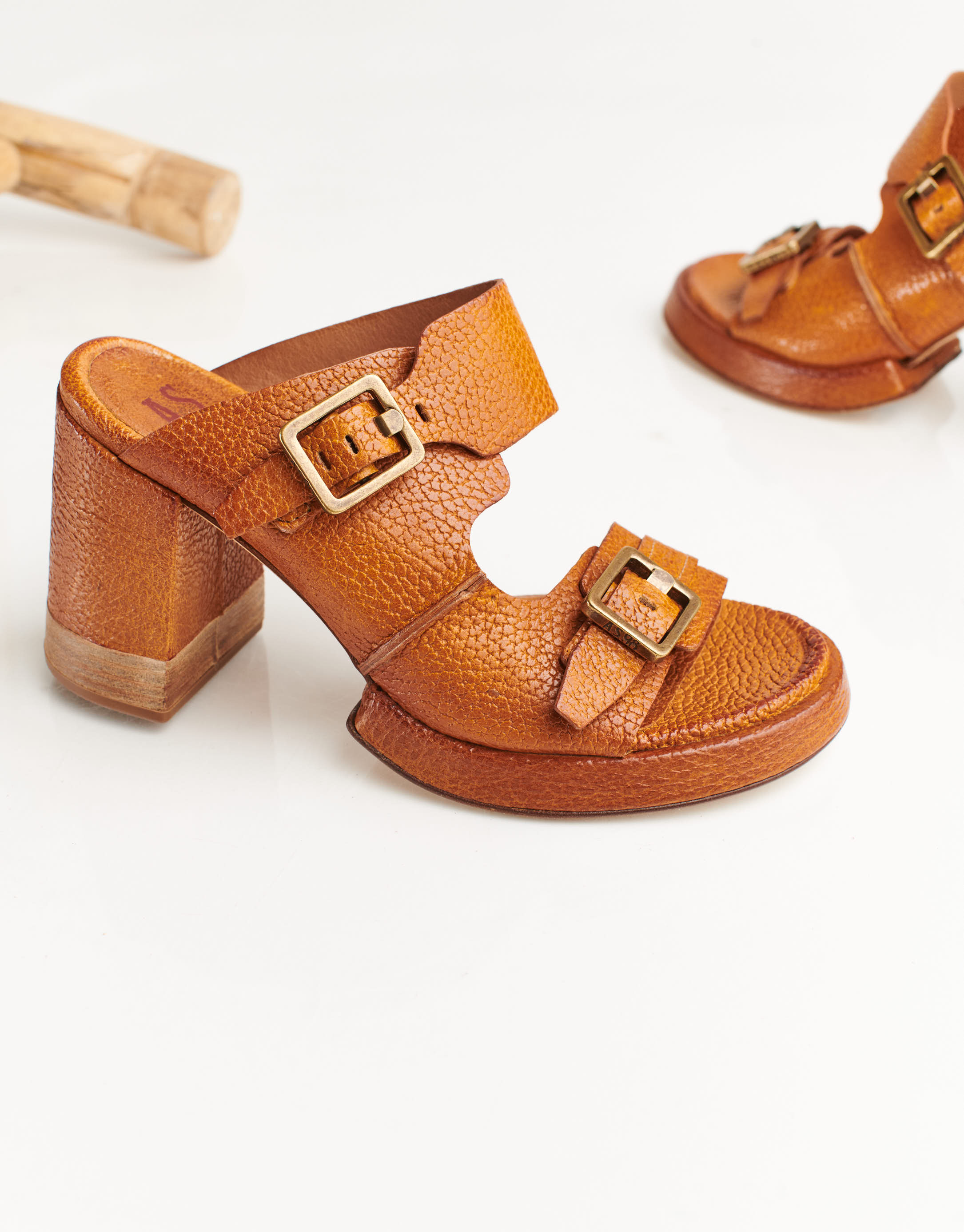 נעלי נשים - A.S. 98 - כפכפי עקב MIREA - קאמל2