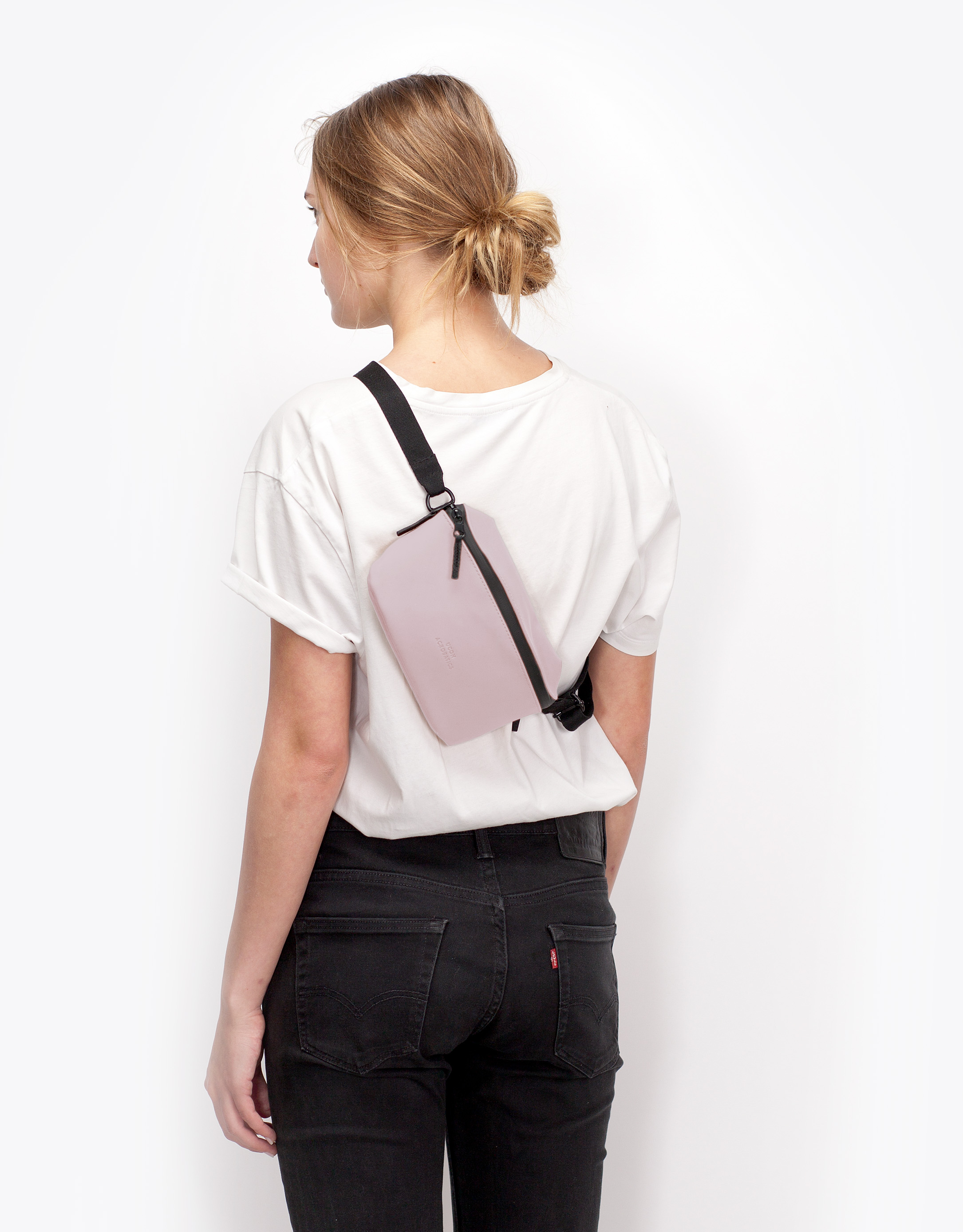 Ucon Acrobatics - פאוץ'  JONA LOTUS - ורוד בהיר4