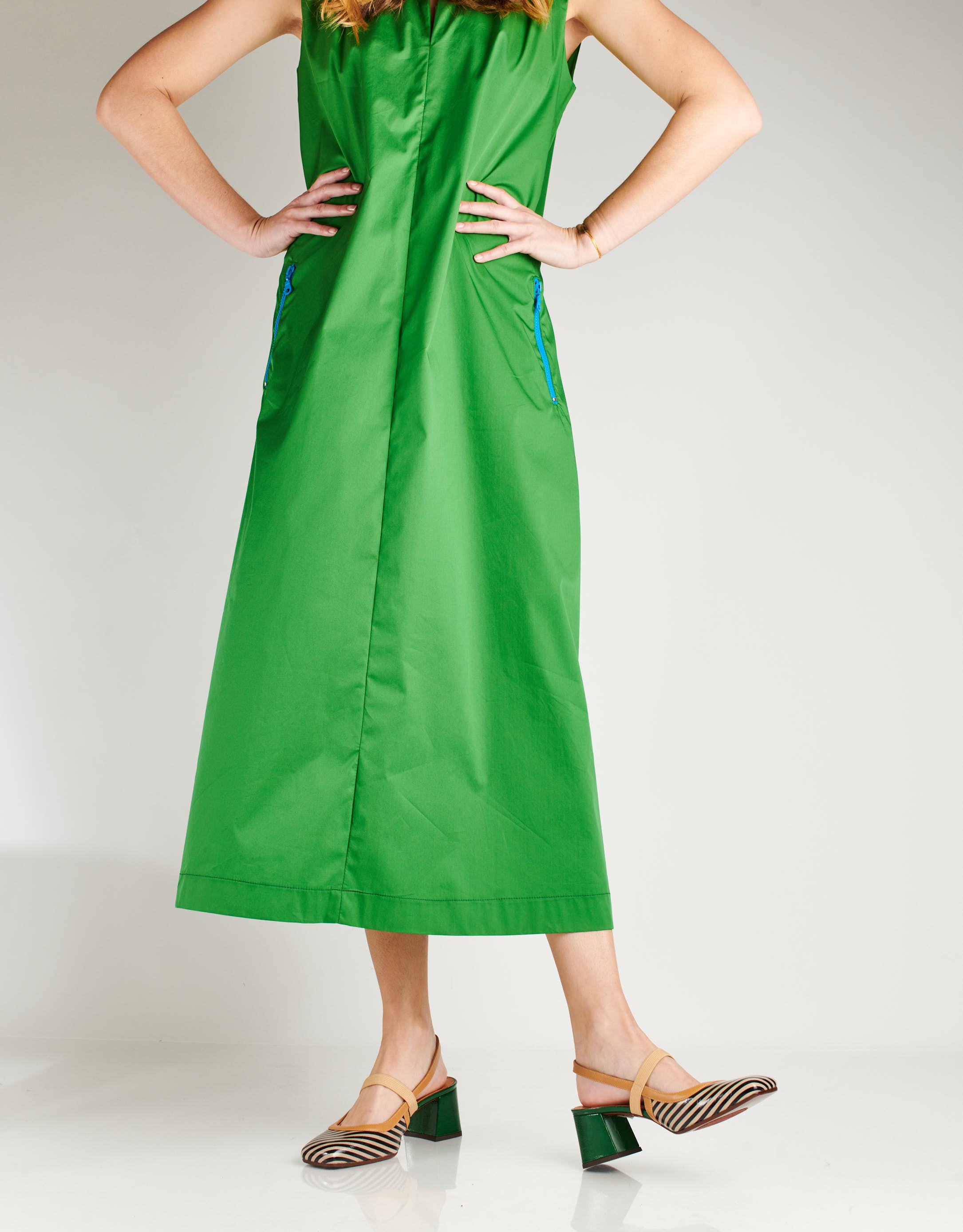 נעלי נשים - Chie Mihara - סנדלי עקב VOYAGE - שחור פסים2