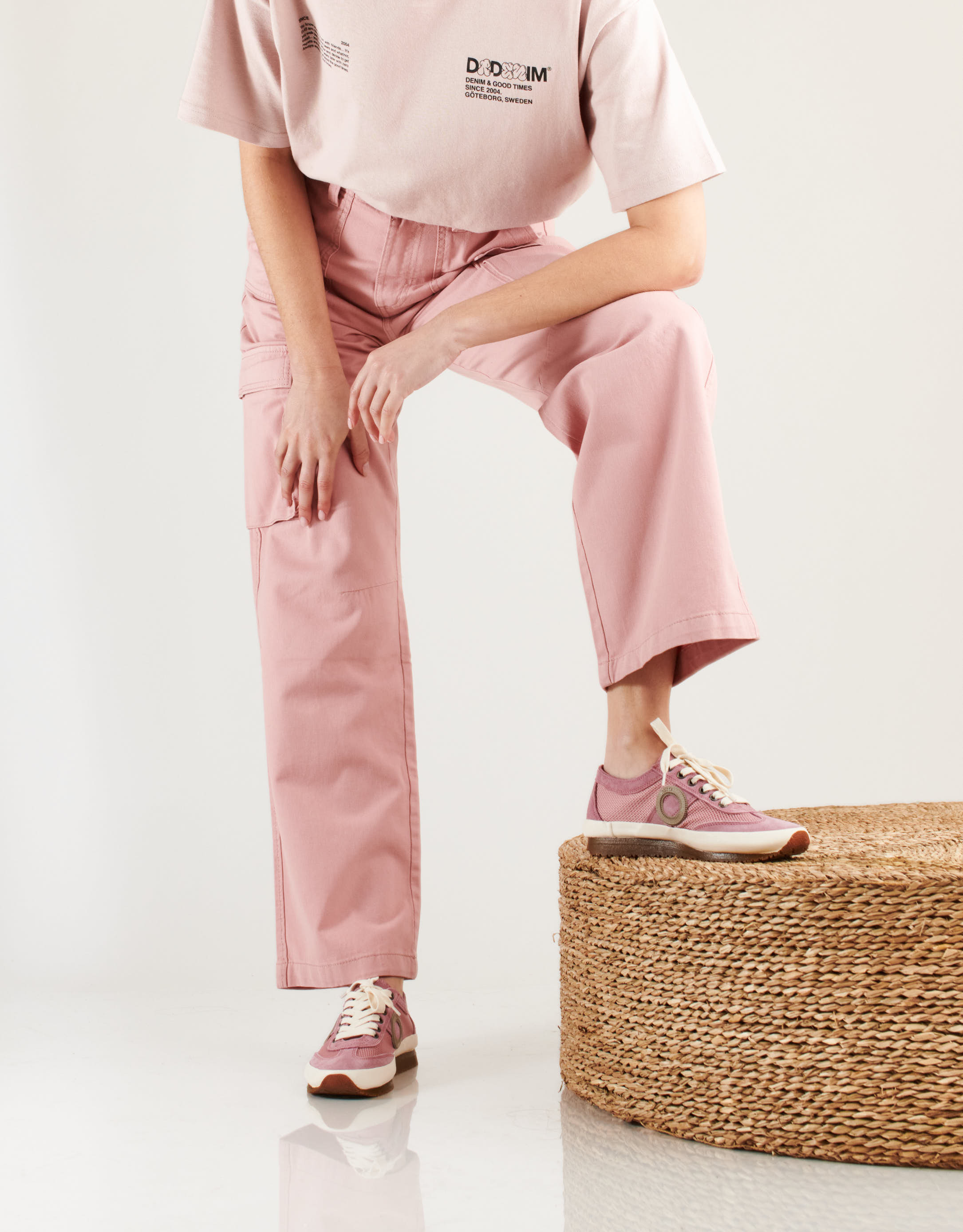 נעלי נשים - Aro - סניקרס JOANETA PLUS - ורוד3