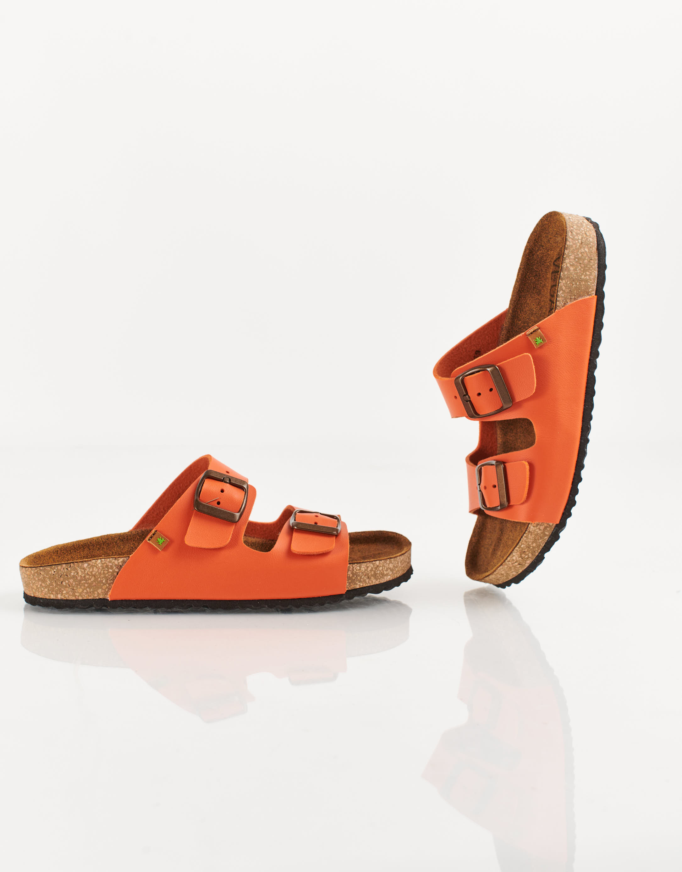 נעלי נשים - El Naturalista - כפכפי WARAJI VEGAN - כתום