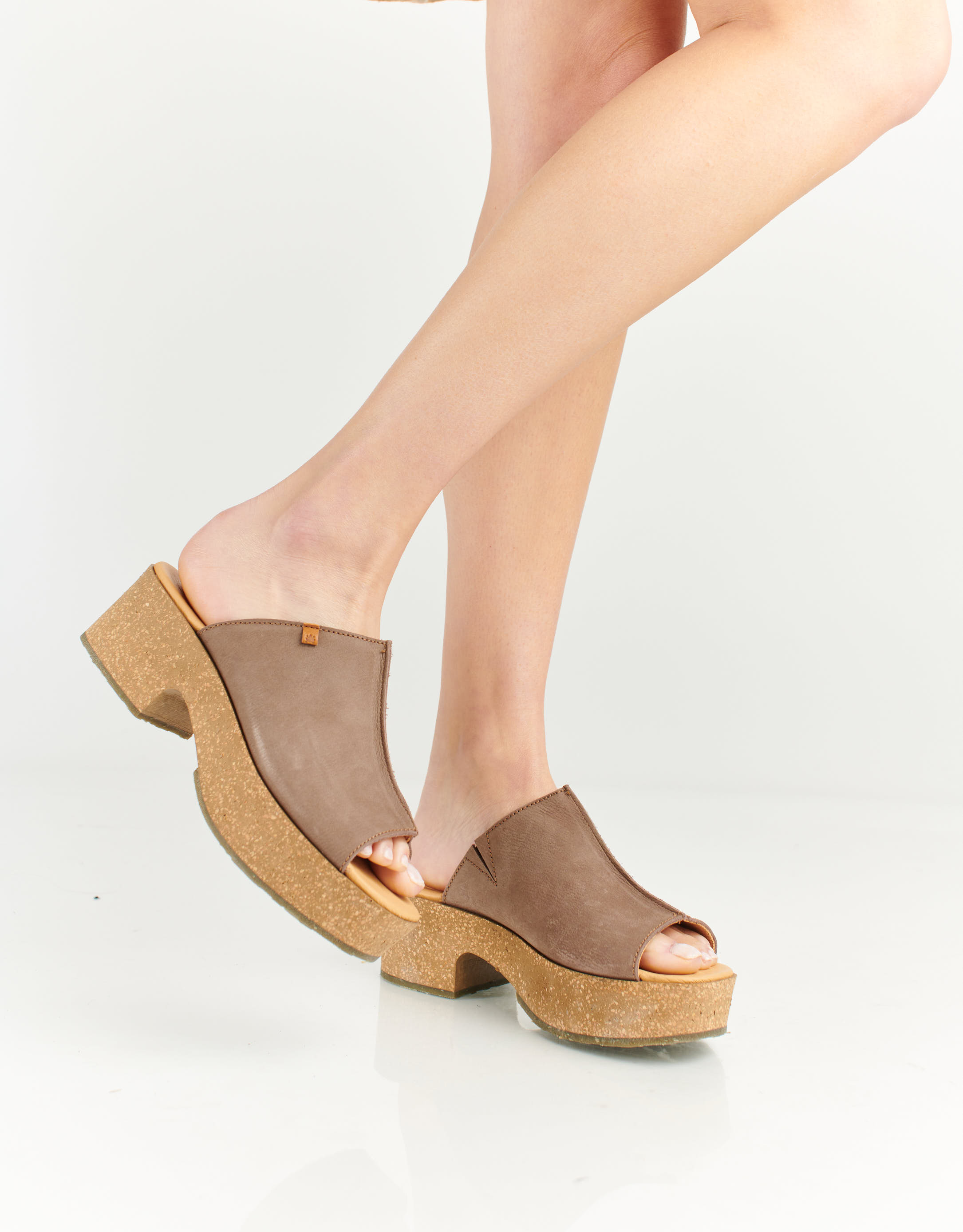 נעלי נשים - El Naturalista - כפכפי פלטפורמה ARBEQUINA - אפור2