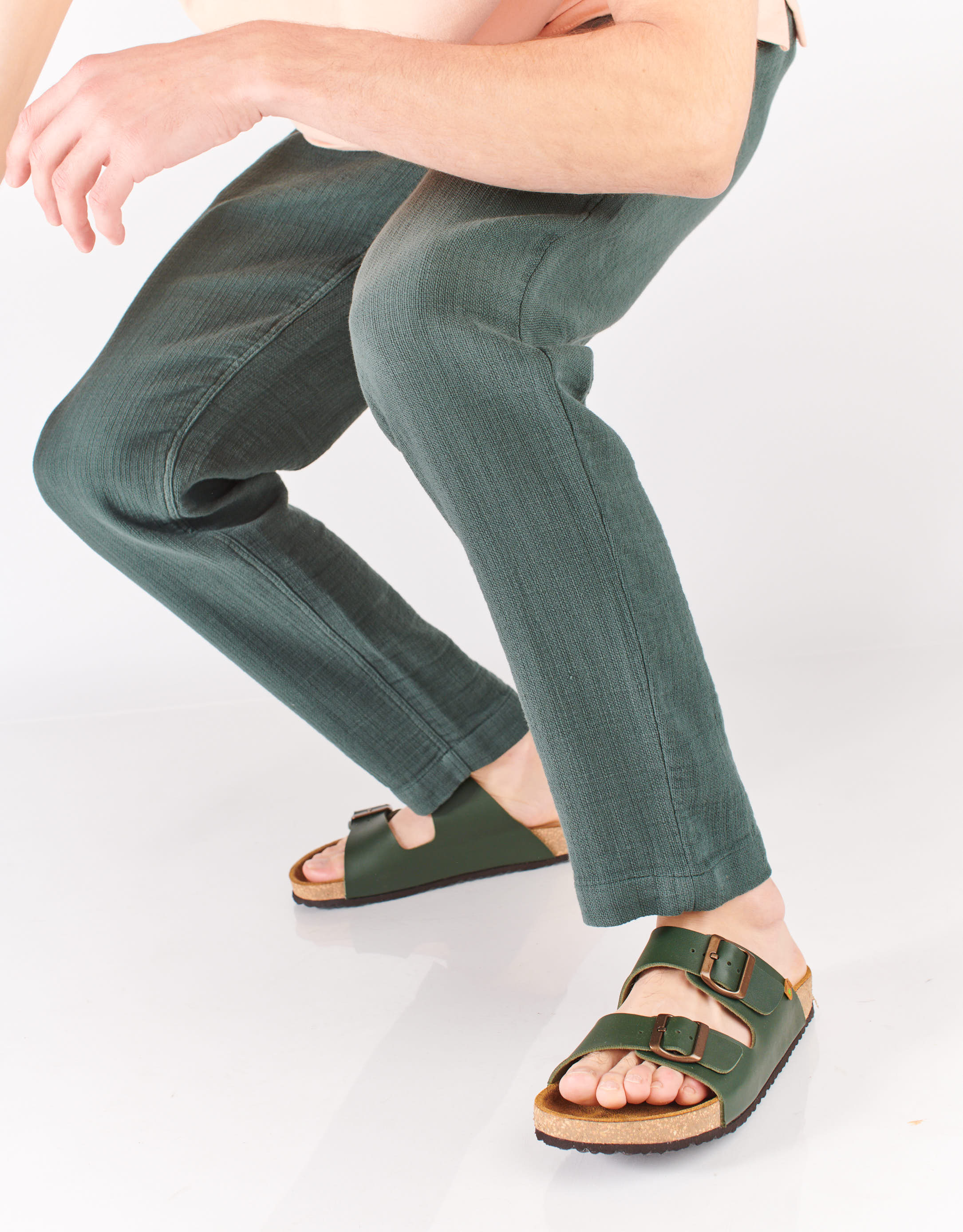 נעלי גברים - El Naturalista - כפכפי WARAJI VEGAN - ירוק4