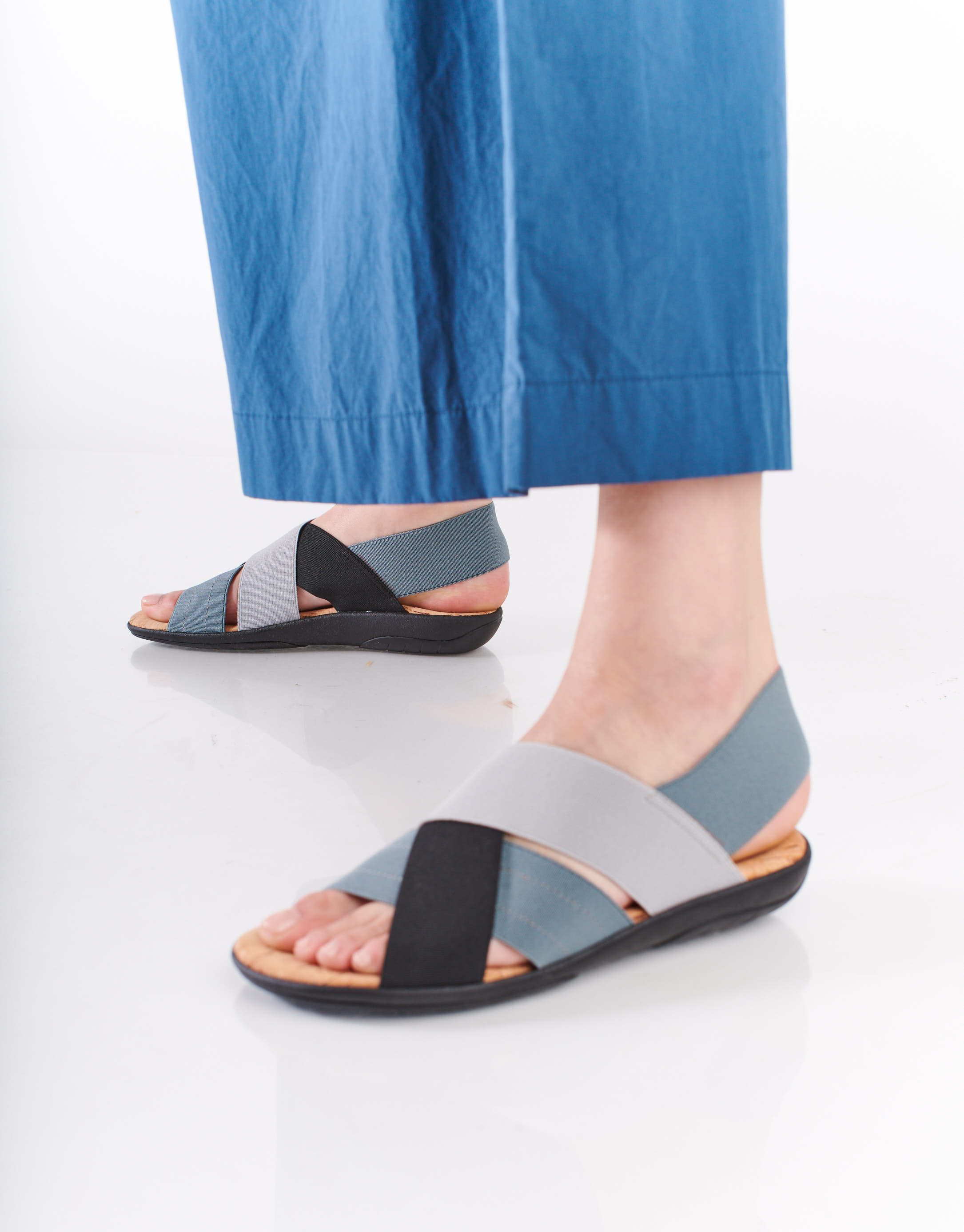 נעלי נשים - NR Rapisardi - סנדלי רצועות משולבים CRUB - אפור3