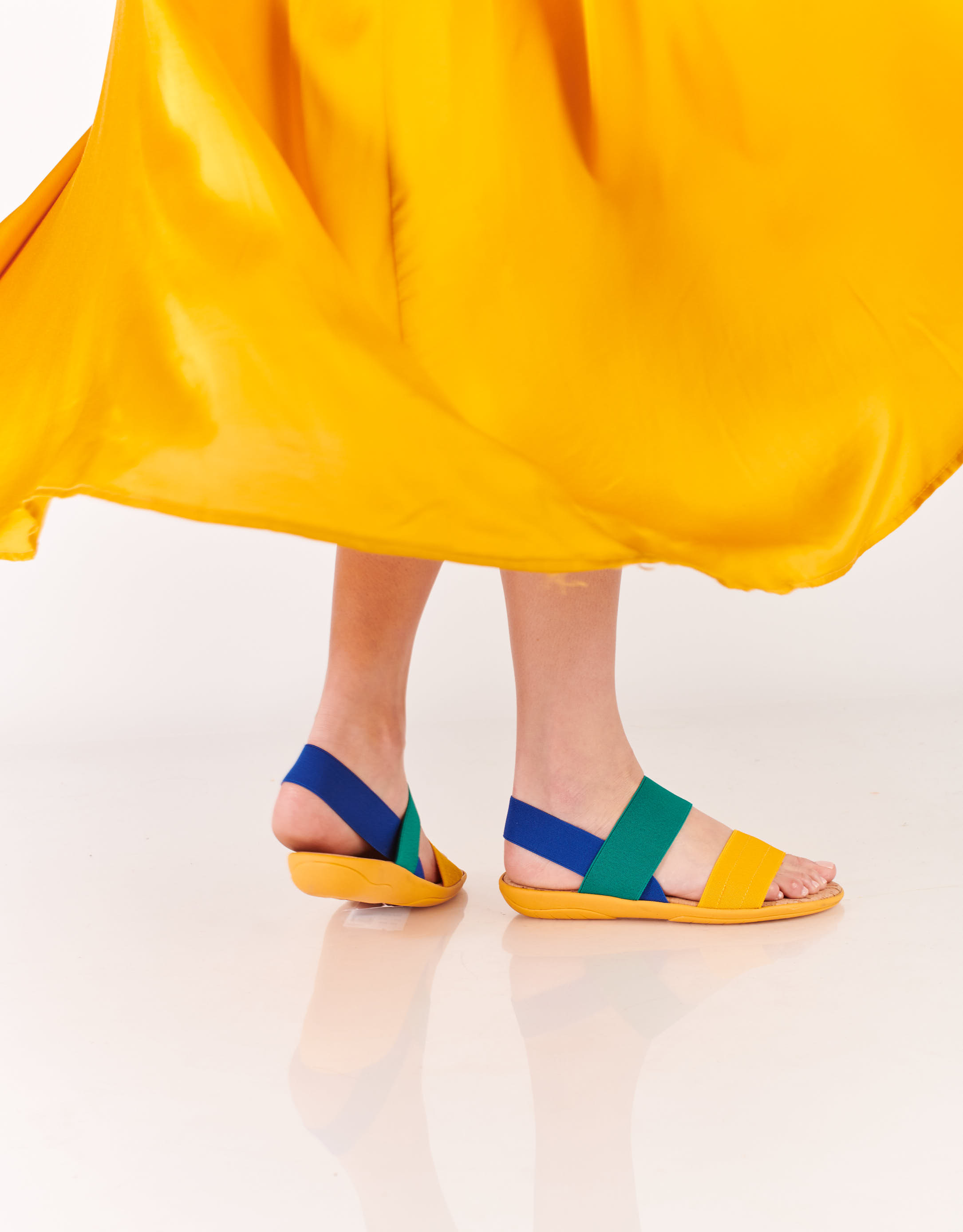 נעלי נשים - NR Rapisardi - סנדלי גומיות משולבים CRUS - צהוב   ירוק4