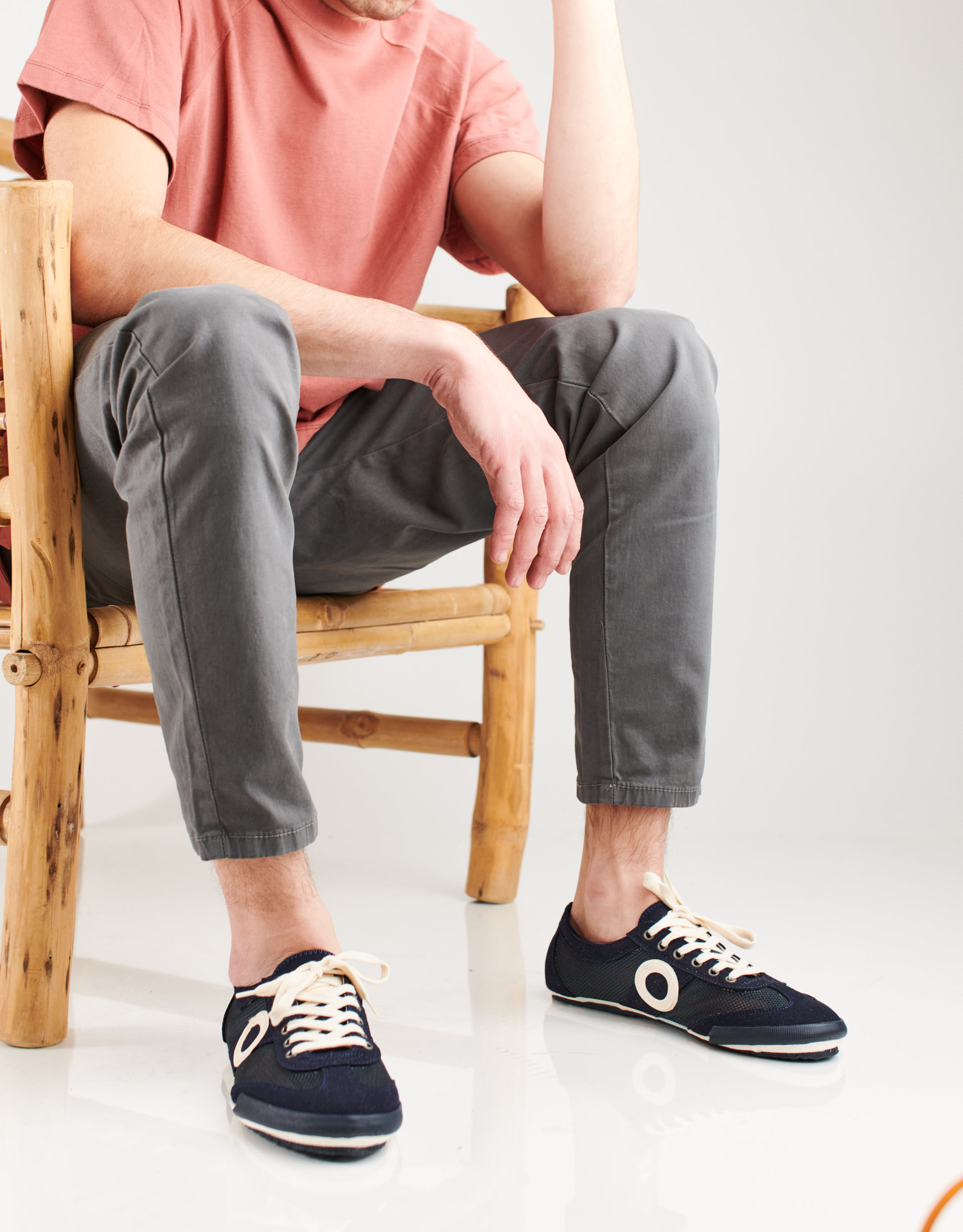 נעלי גברים - Aro - סניקרס JOANETA VEGAN - כחול כהה4