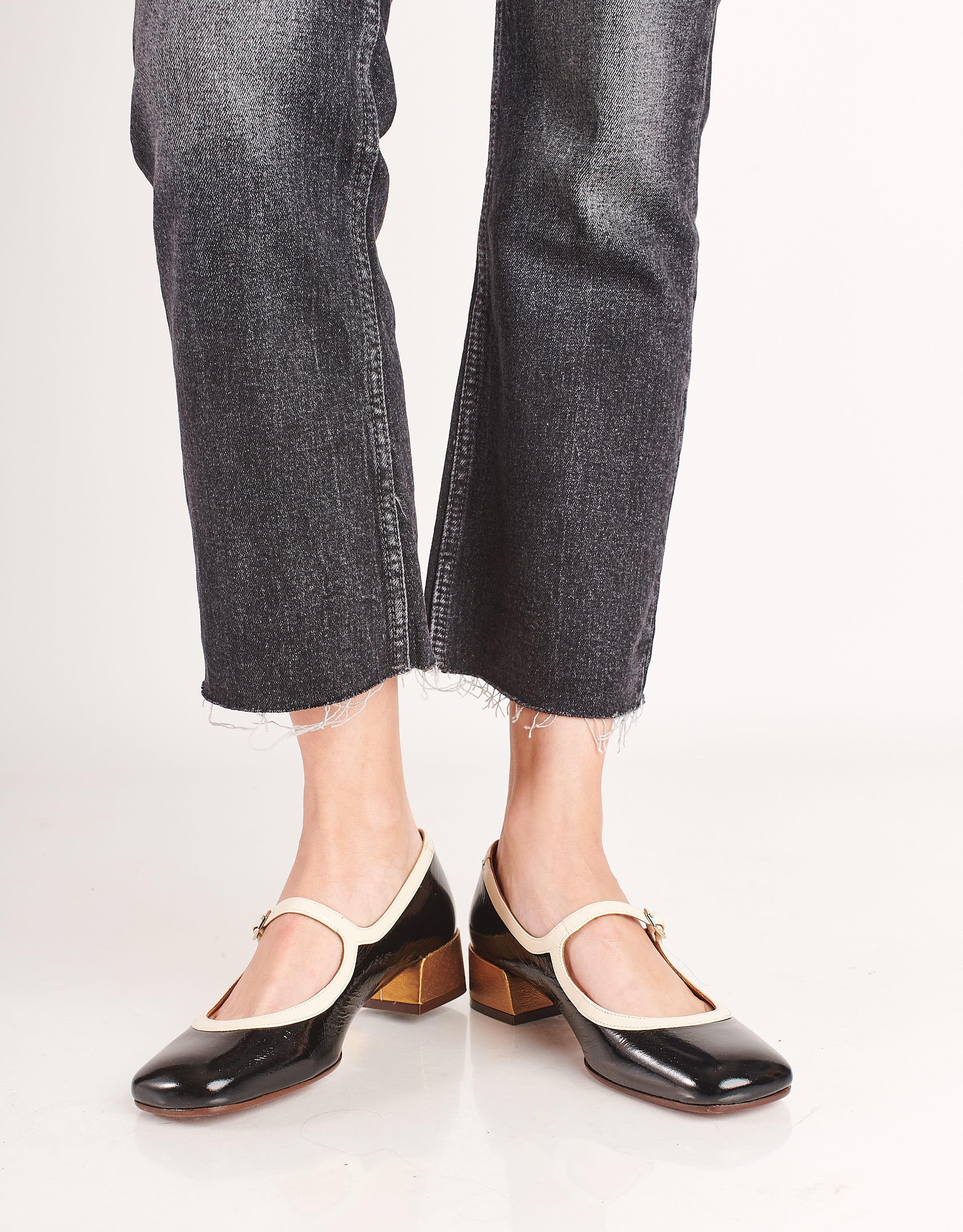 נעלי נשים - Chie Mihara - נעלי בובה IDAN - שחור3