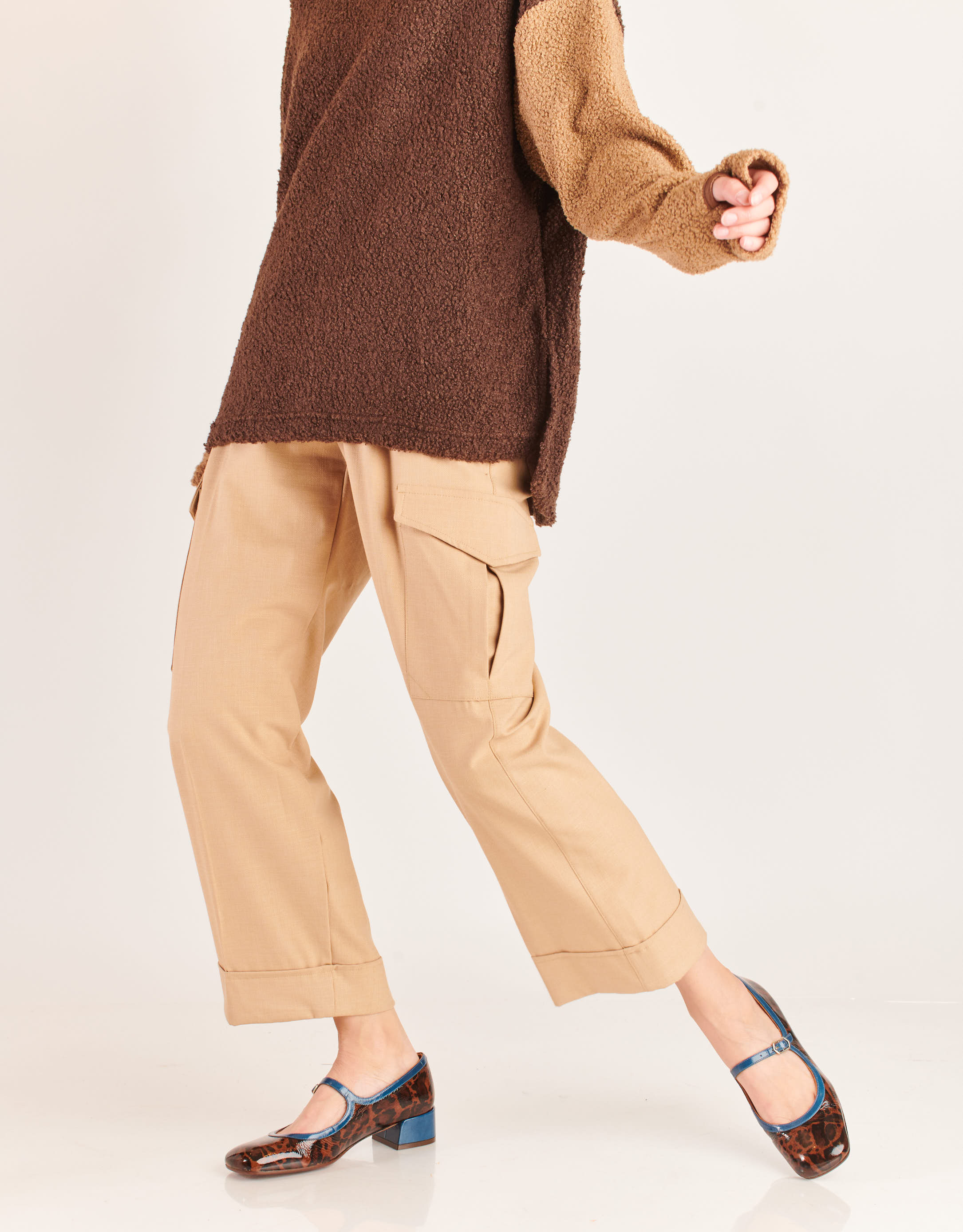 נעלי נשים - Chie Mihara - נעלי בובה IDAN - חום4